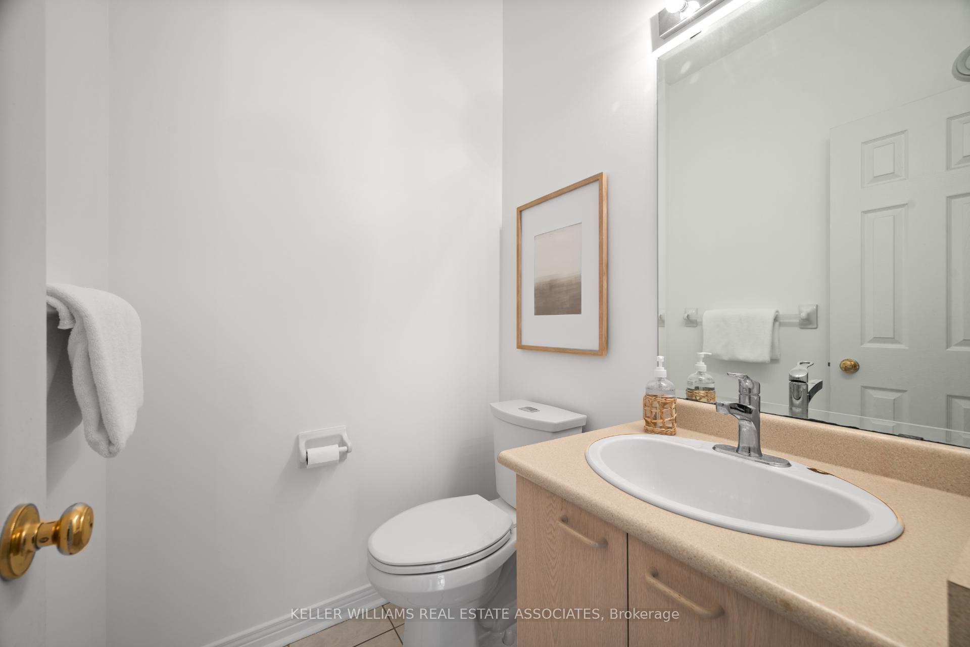 Photo 22 of 73 Fawnbrook Circle, Markham, Unionville — HOMEH