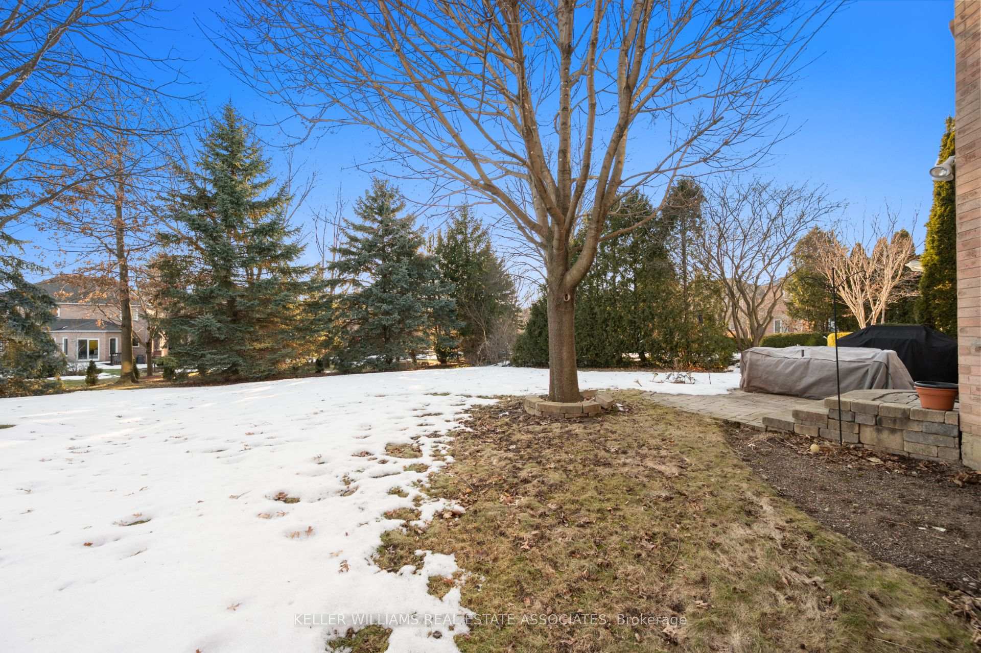 Photo 42 of 73 Fawnbrook Circle, Markham, Unionville — HOMEH