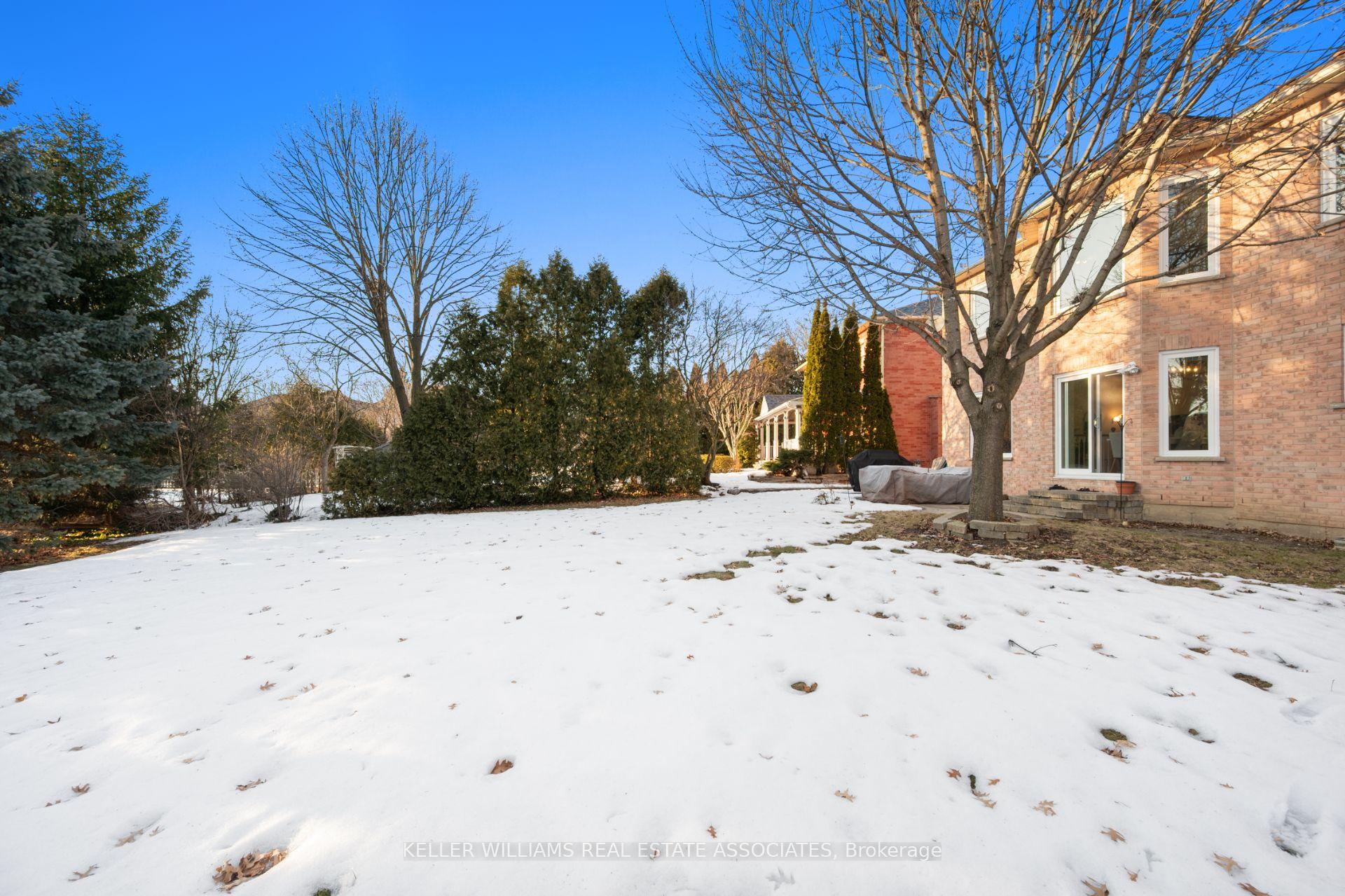 Photo 43 of 73 Fawnbrook Circle, Markham, Unionville — HOMEH