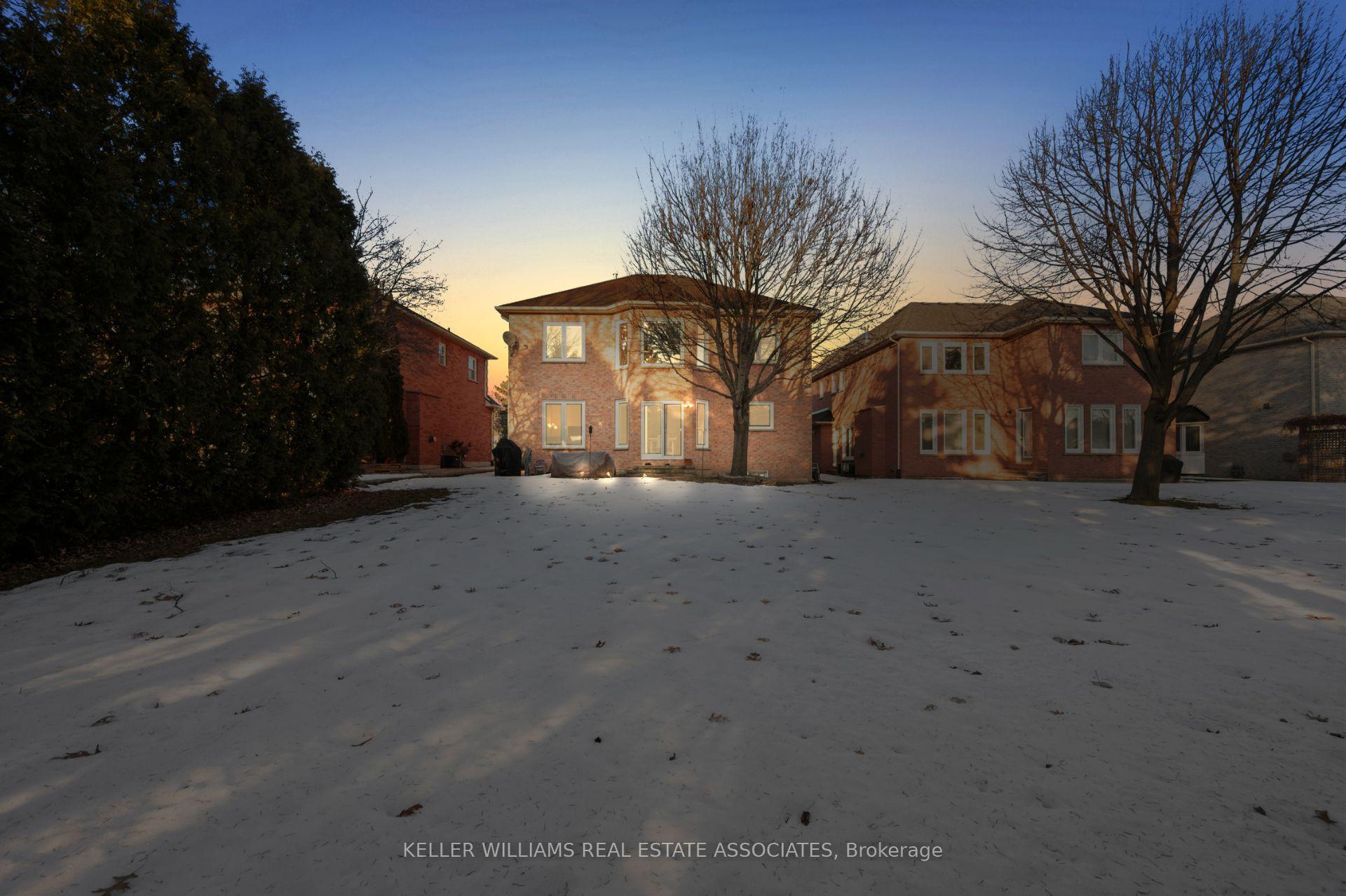 Photo 46 of 73 Fawnbrook Circle, Markham, Unionville — HOMEH