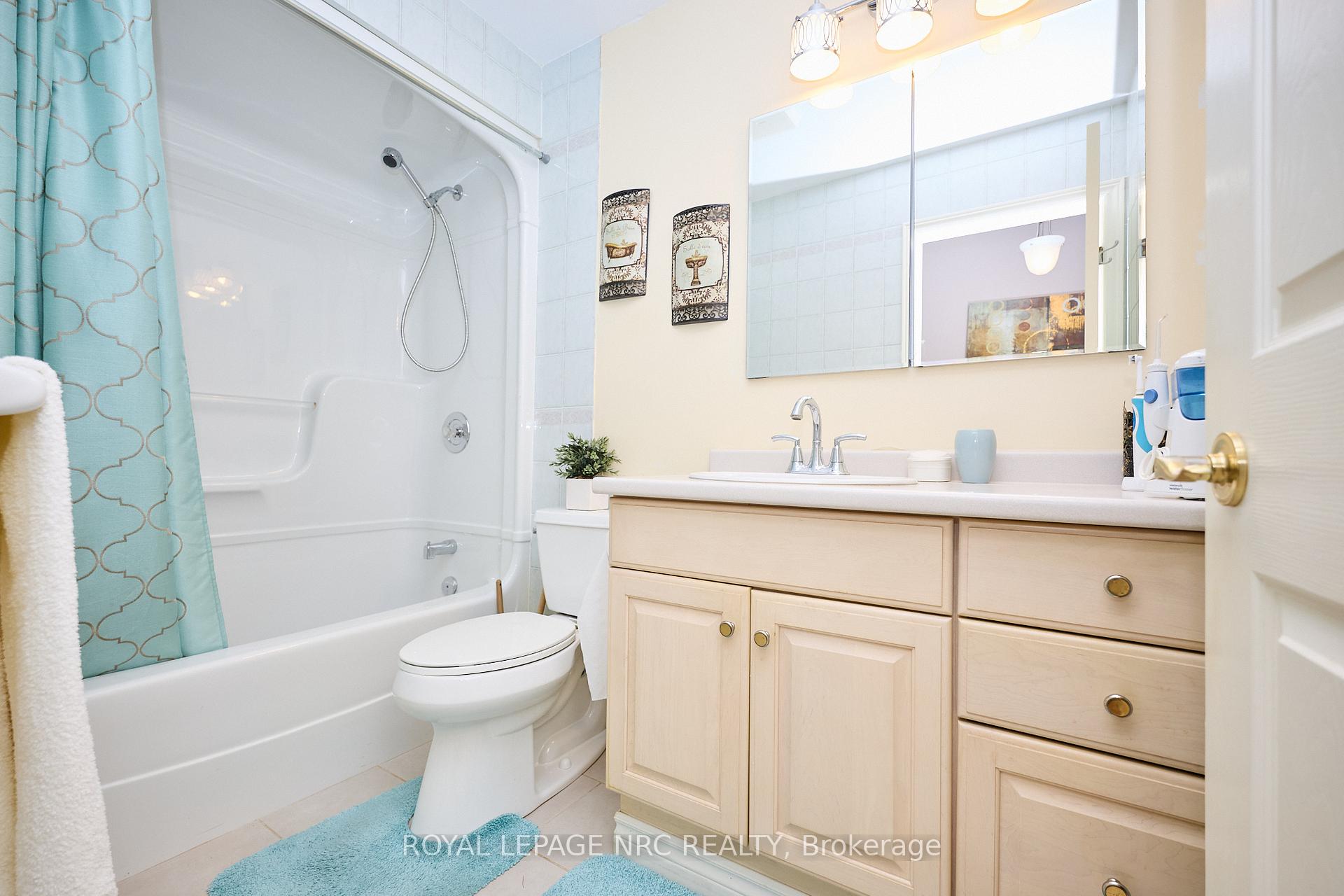 Photo 19 of 7926 Foxe Drive, Niagara Falls, Mt. Carmel — HOMEH