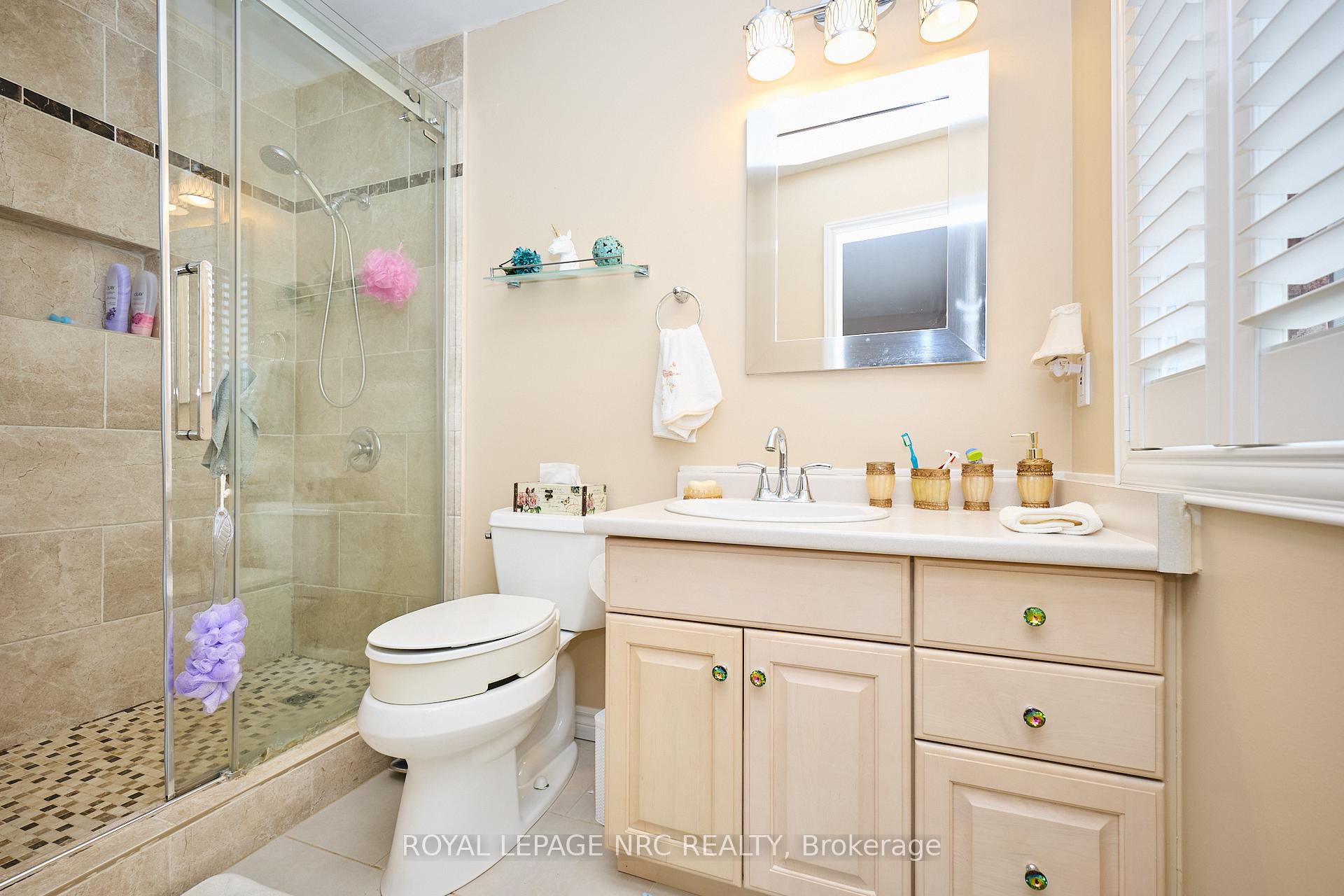 Photo 27 of 7926 Foxe Drive, Niagara Falls, Mt. Carmel — HOMEH