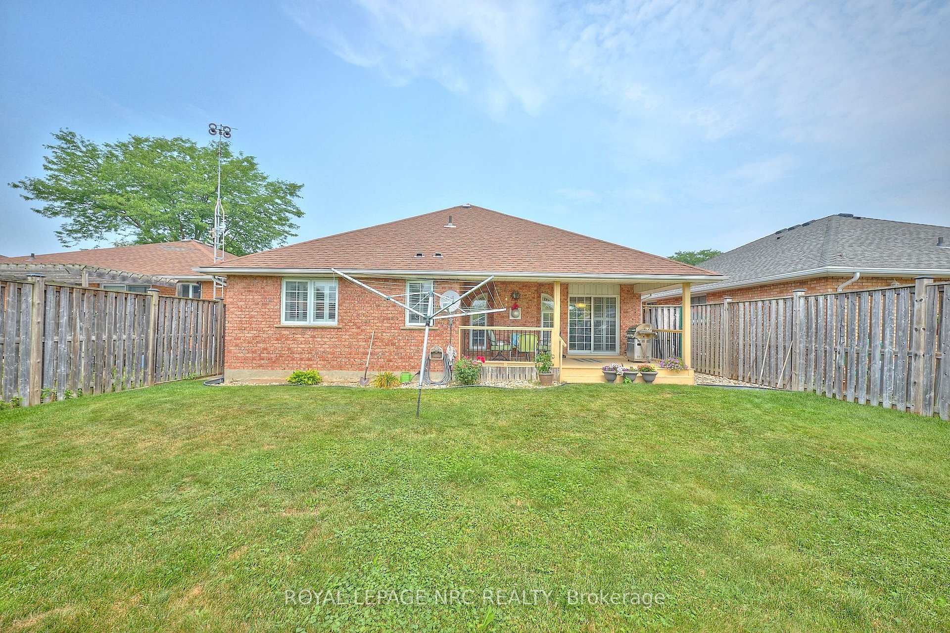 Photo 35 of 7926 Foxe Drive, Niagara Falls, Mt. Carmel — HOMEH
