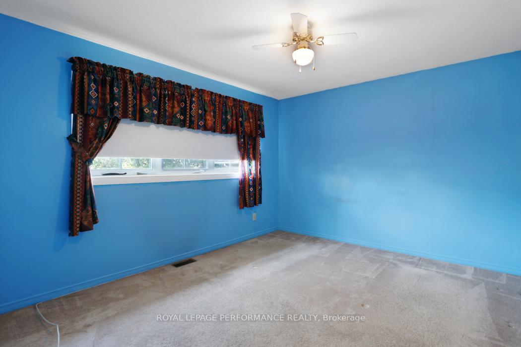 Photo 21 of 1870 Robinwood Place, Ottawa, Chapel Hill — HOMEH