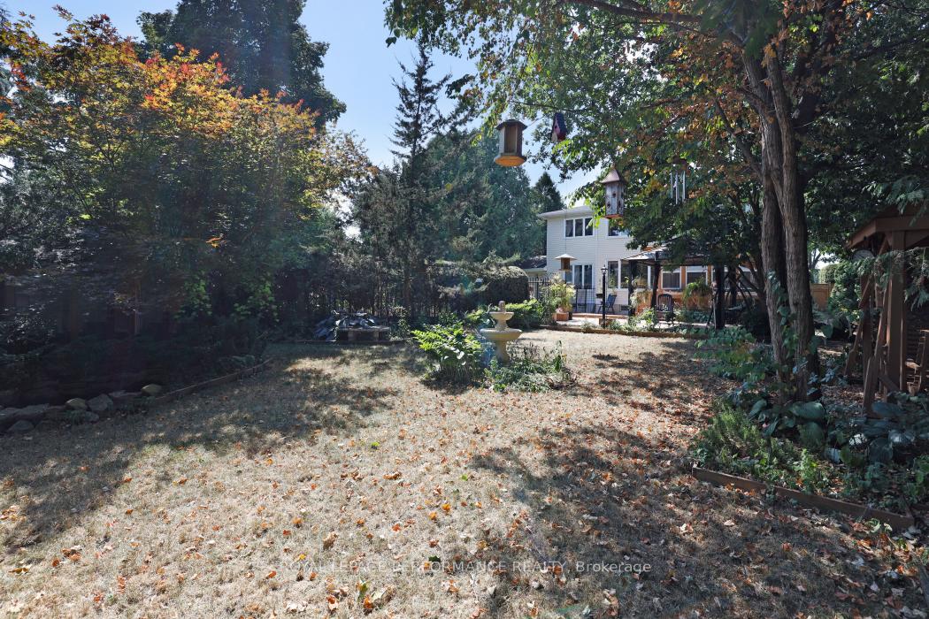 Photo 36 of 1870 Robinwood Place, Ottawa, Chapel Hill — HOMEH