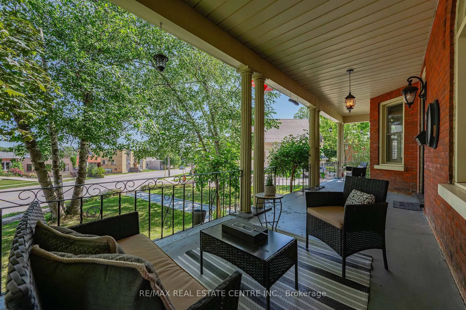 Photo 28 of 415 Wallace Ave N, North Perth, Listowel — HOMEH