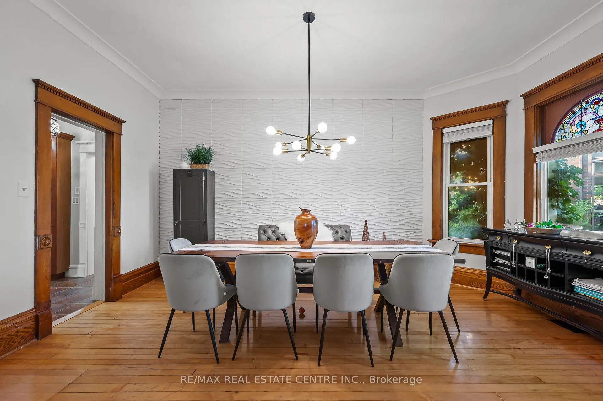 Photo 53 of 415 Wallace Ave N, North Perth, Listowel — HOMEH