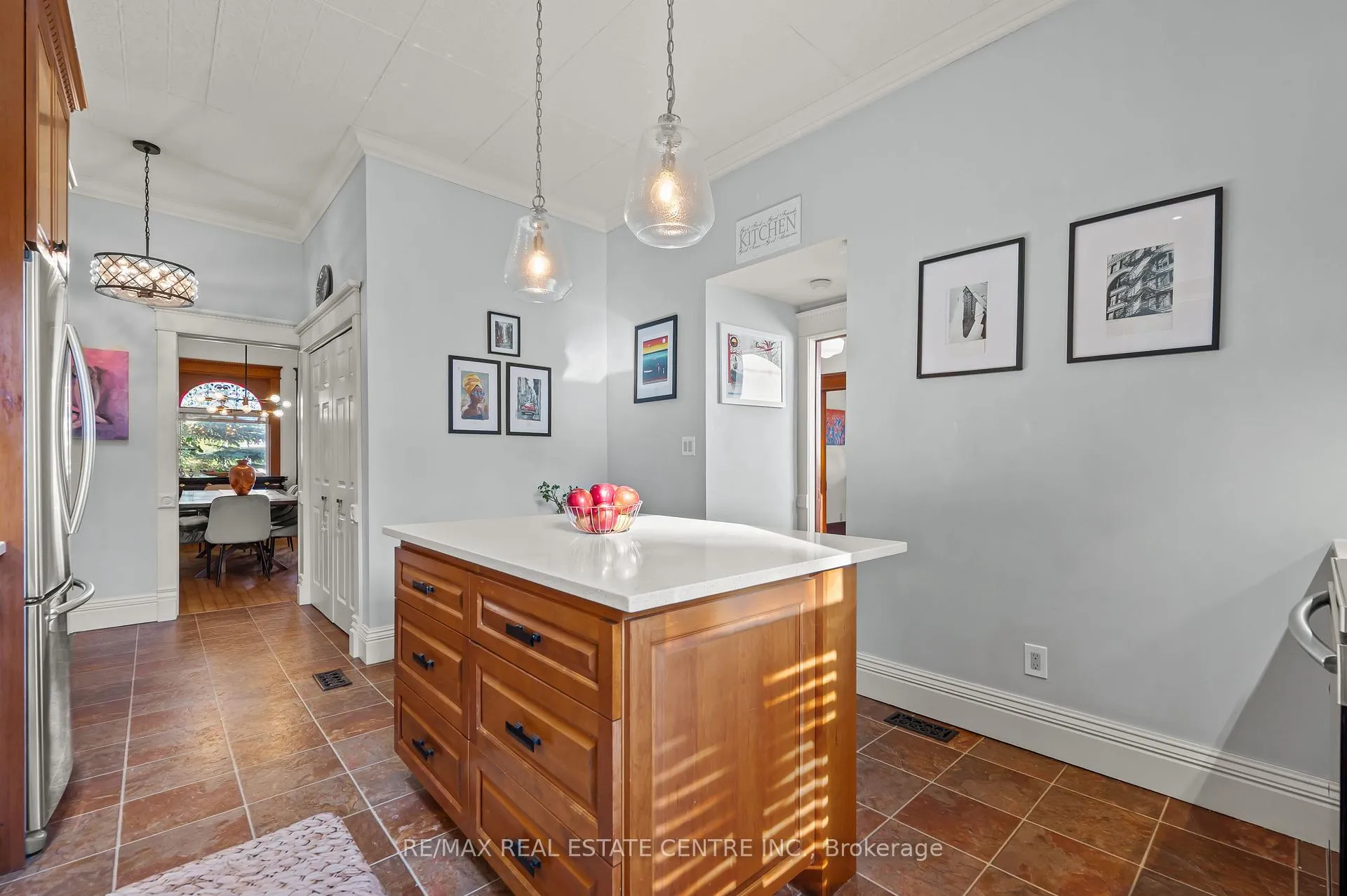 Photo 73 of 415 Wallace Ave N, North Perth, Listowel — HOMEH
