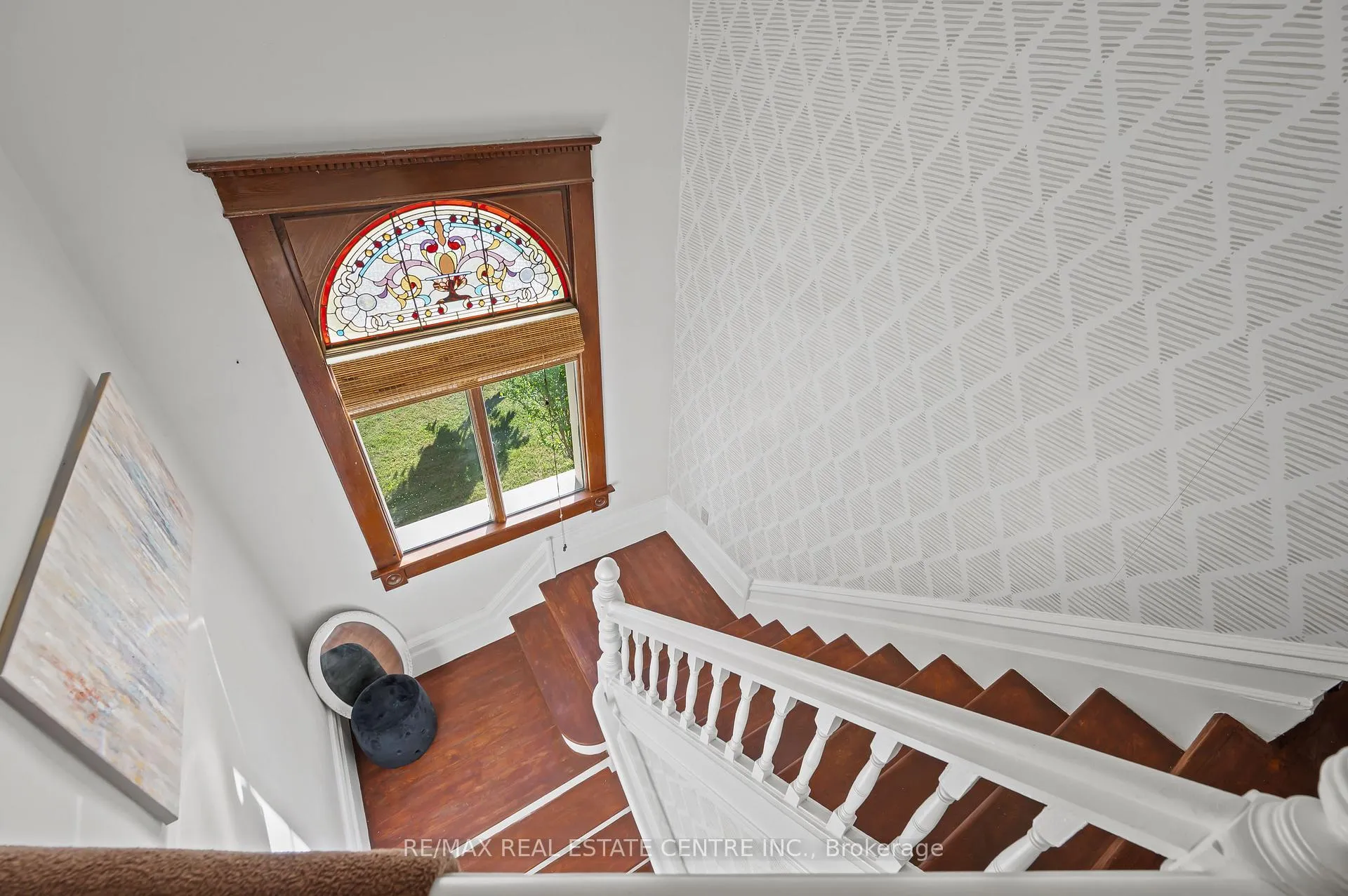 Photo 93 of 415 Wallace Ave N, North Perth, Listowel — HOMEH