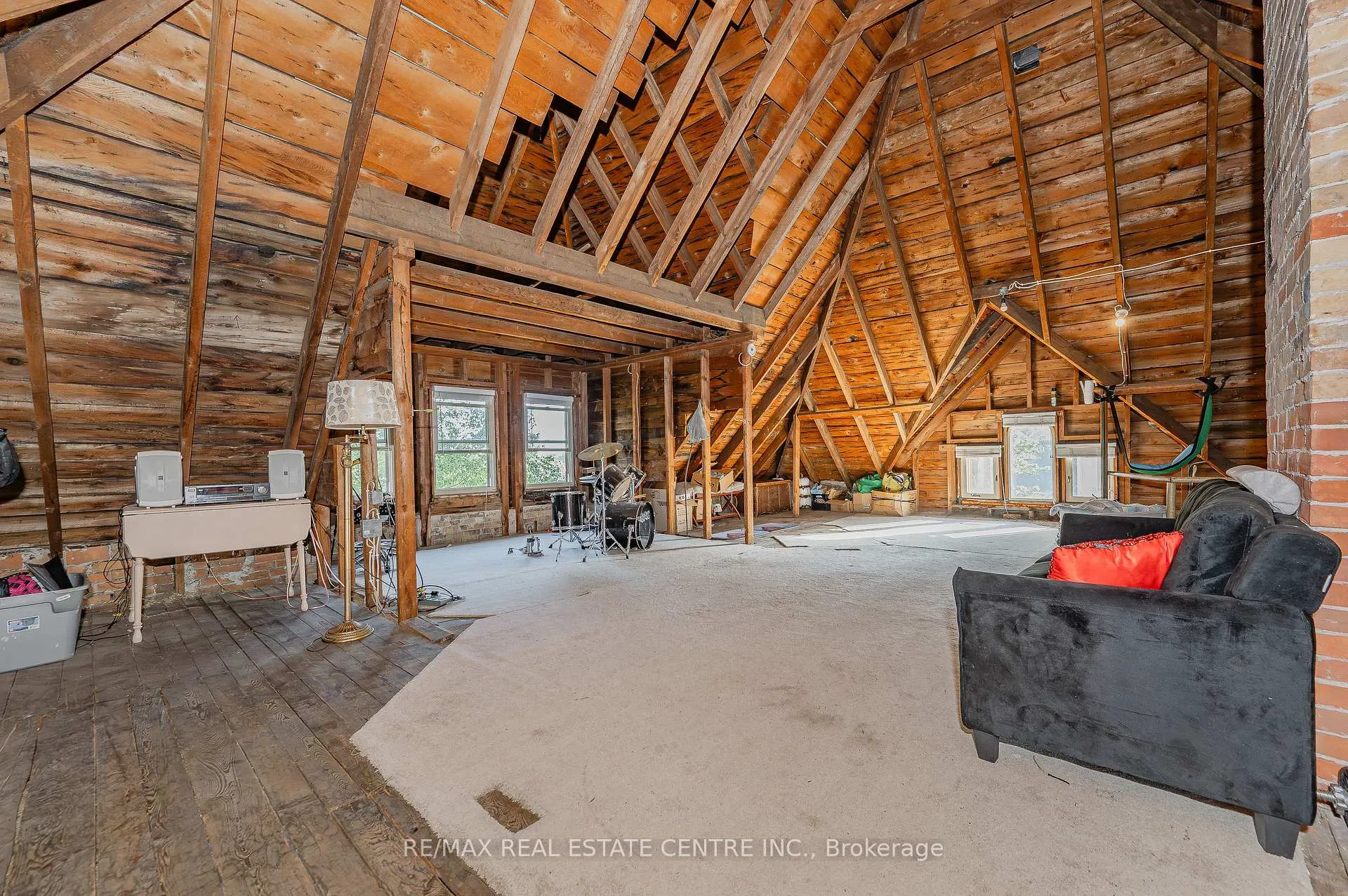 Photo 127 of 415 Wallace Ave N, North Perth, Listowel — HOMEH