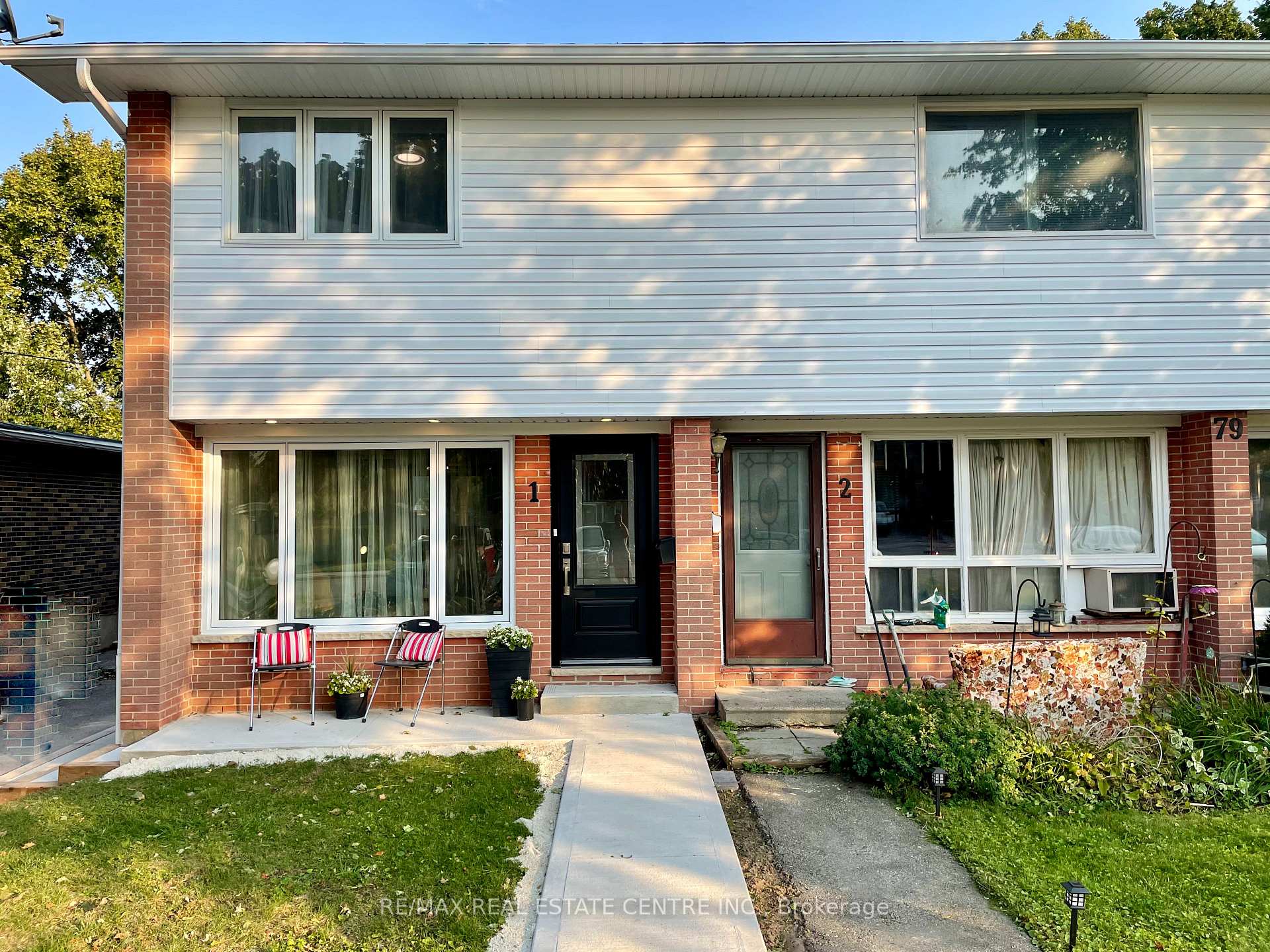 Photo 1 of Unit 1, 79 Town Line, Orangeville — HOMEH