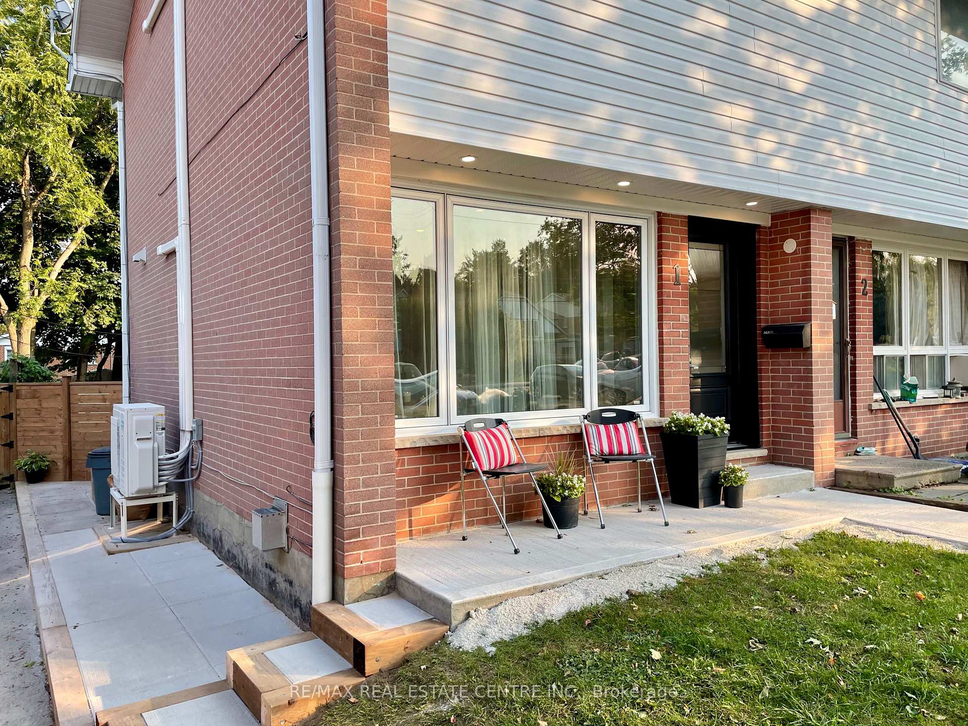 Photo 19 of Unit 1, 79 Town Line, Orangeville — HOMEH