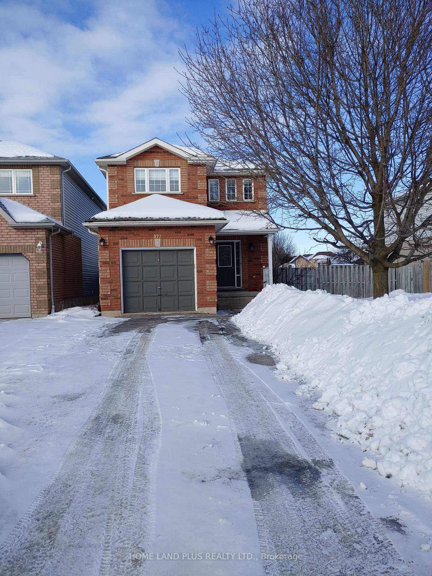 Photo 1 of 122 Julia Crescent, Orillia — HOMEH