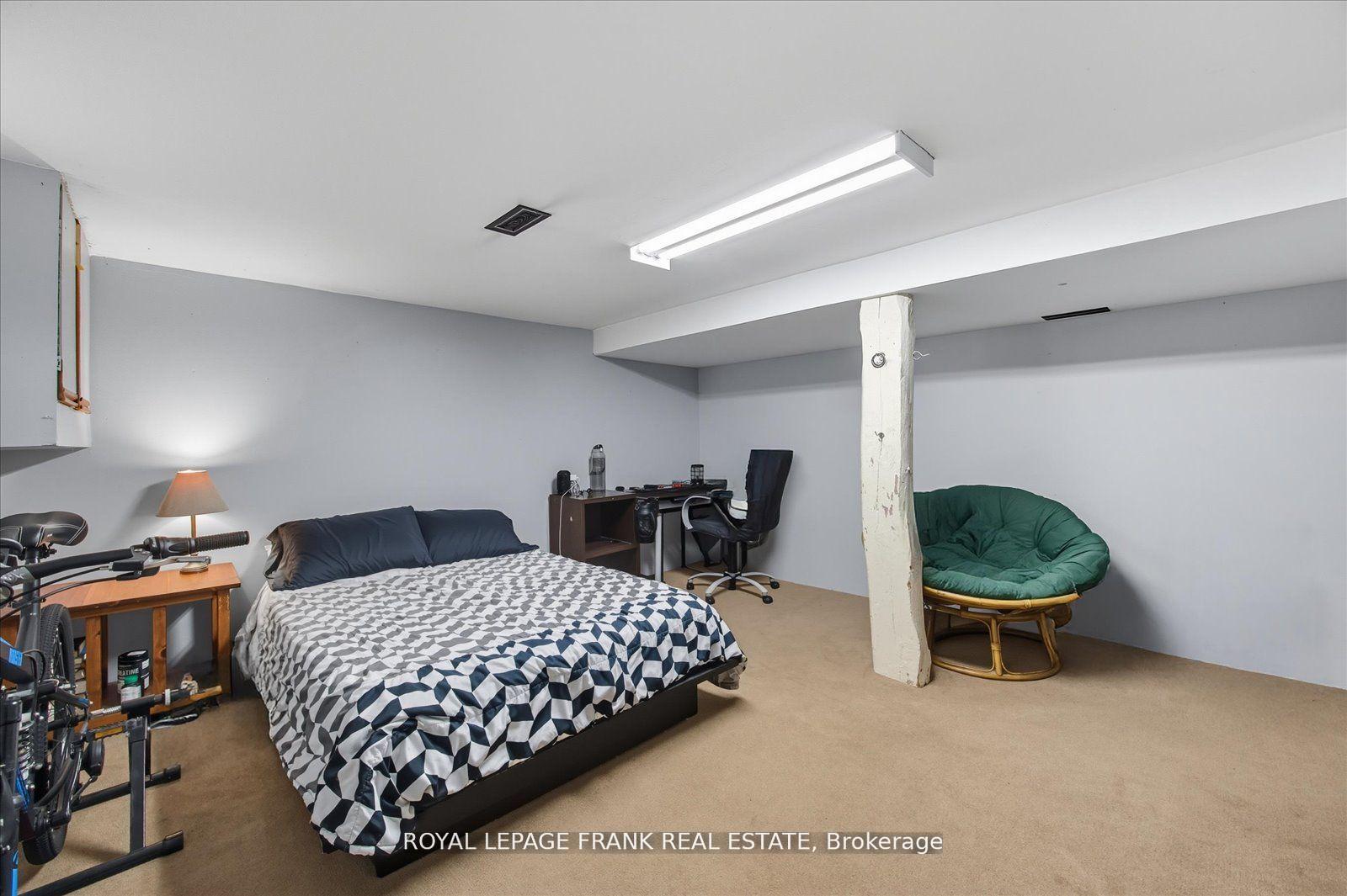 Photo 17 of 71 Lasalle Avenue, Oshawa, Central — HOMEH