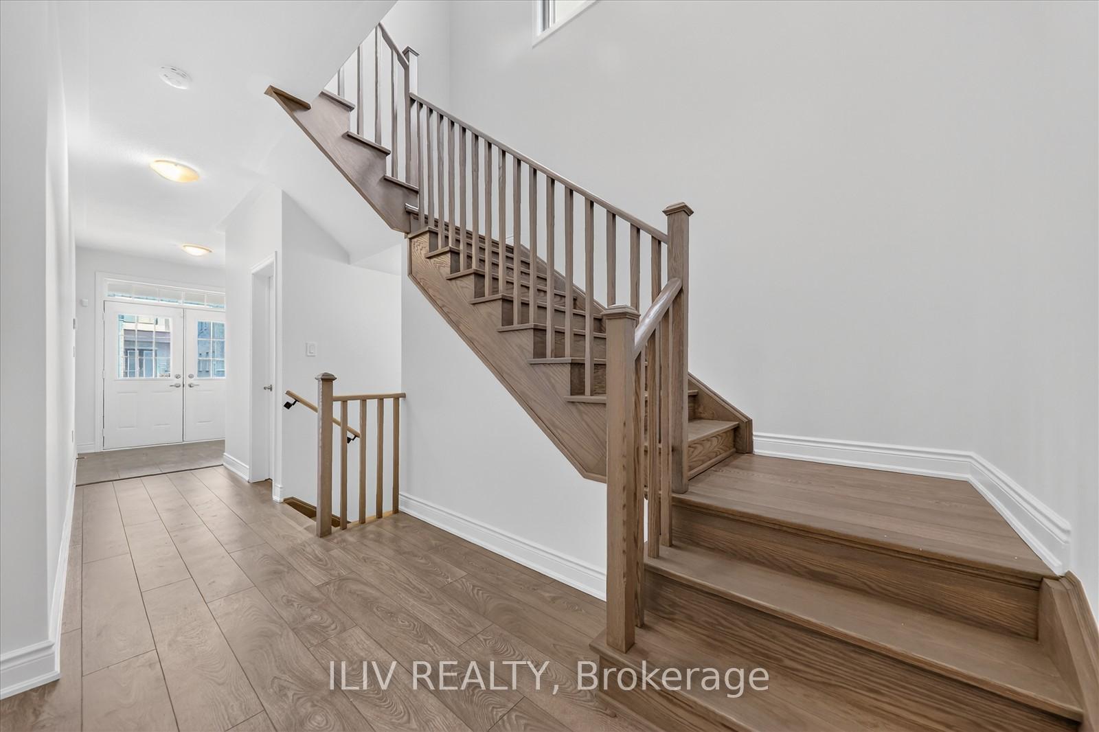 Photo 6 of 2247 Crystal Drive, Oshawa, Kedron — HOMEH