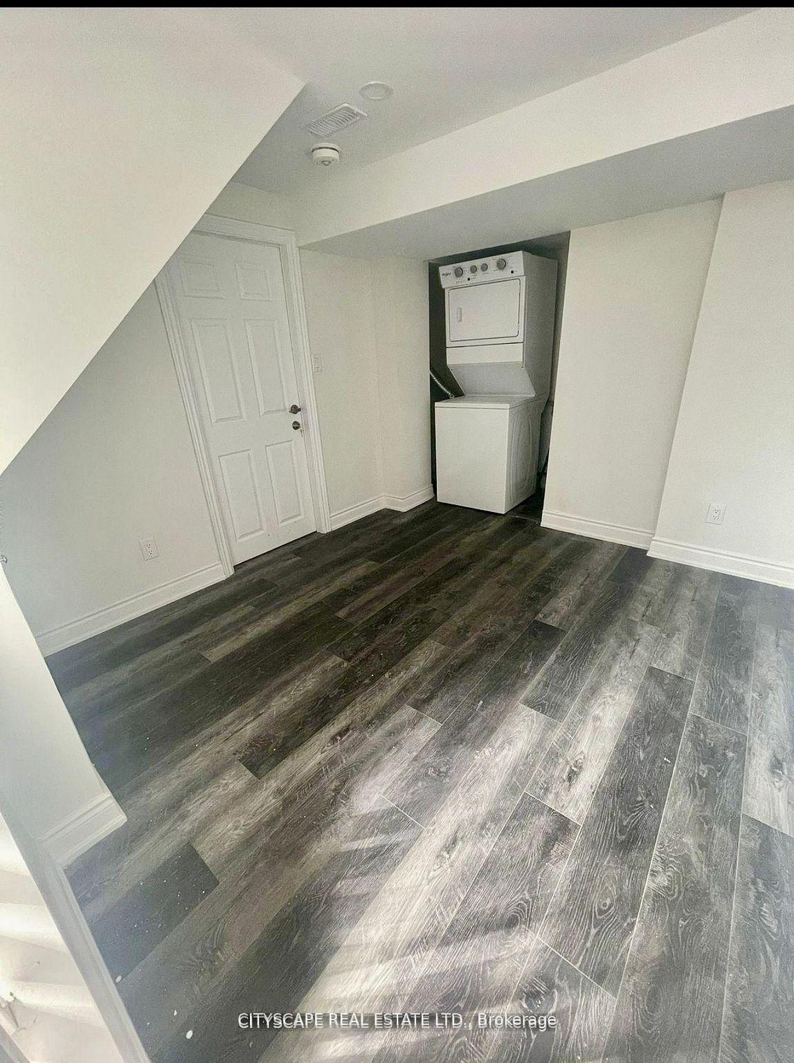 Photo 2 of Unit A, 1048 Zimmerman Crescent, Milton, Beaty — HOMEH
