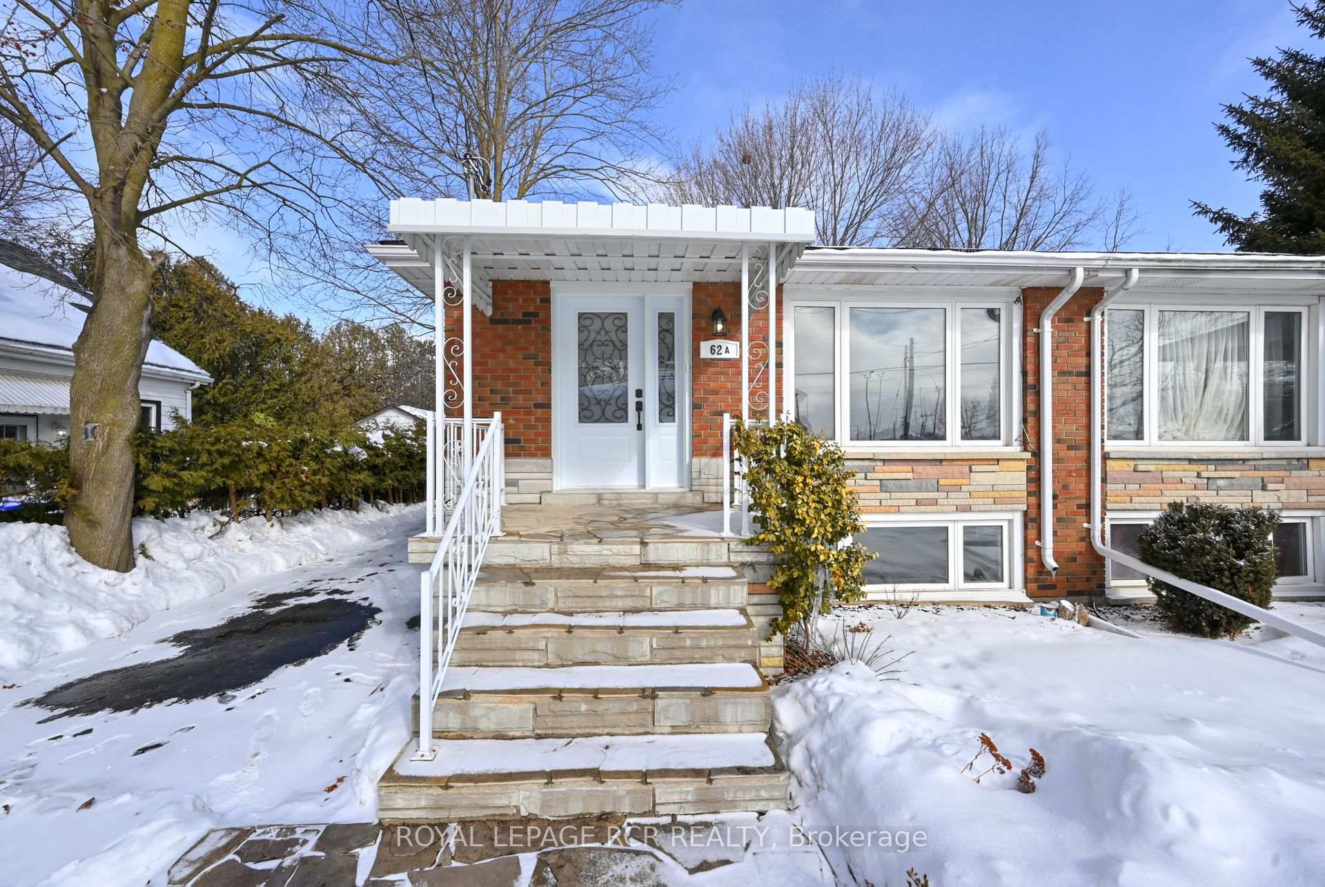 Photo 2 of Unit B, 62 Nelson Street, New Tecumseth, Alliston — HOMEH