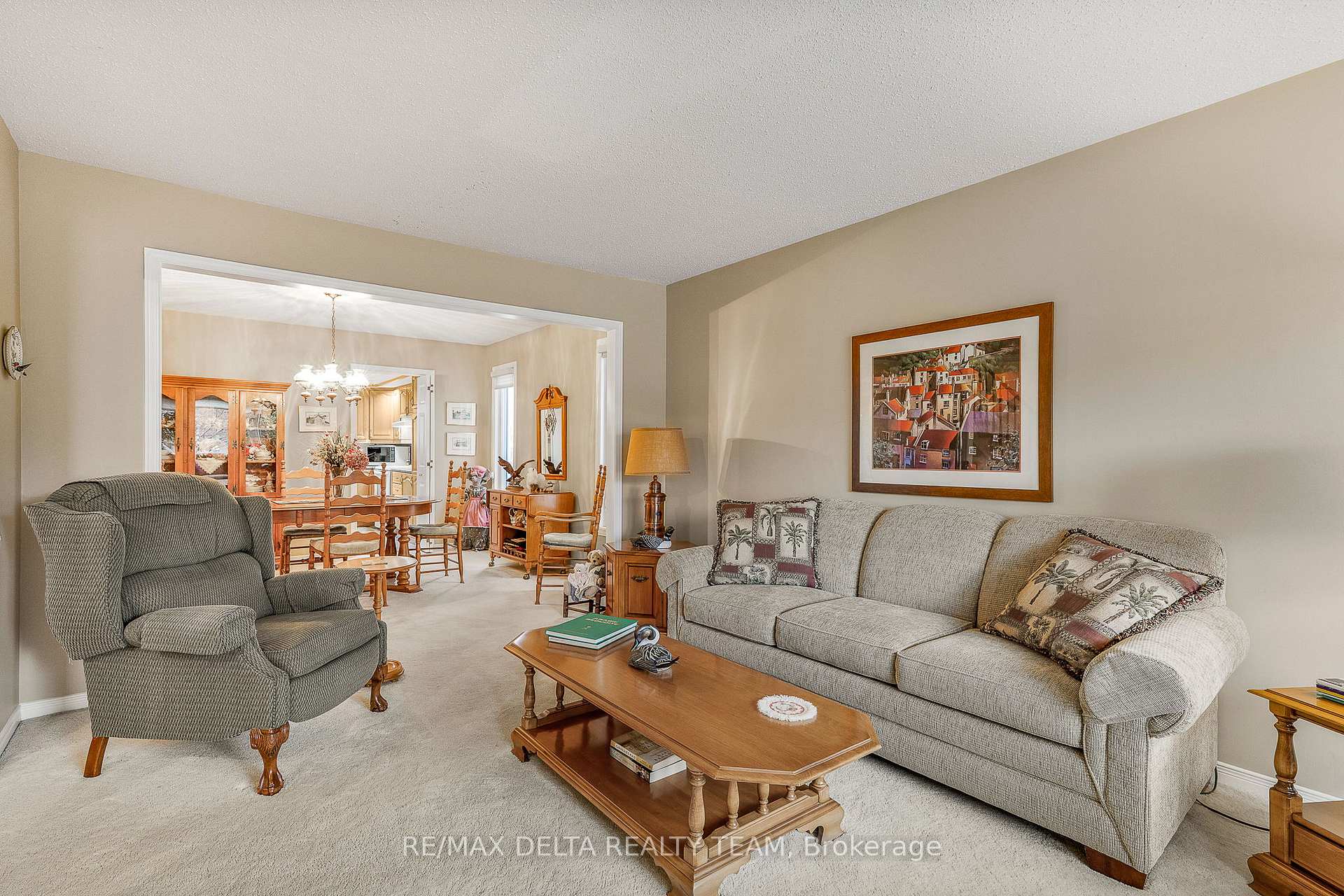 Photo 8 of 745 Hauteview Crescent, Ottawa, Fallingbrook/Ridgemount — HOMEH