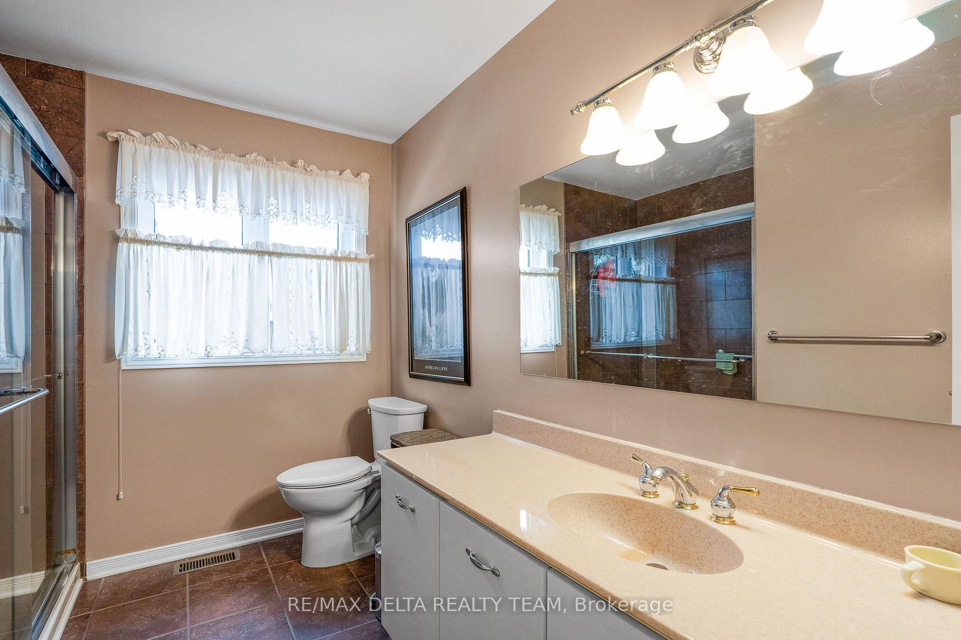 Photo 20 of 745 Hauteview Crescent, Ottawa, Fallingbrook/Ridgemount — HOMEH