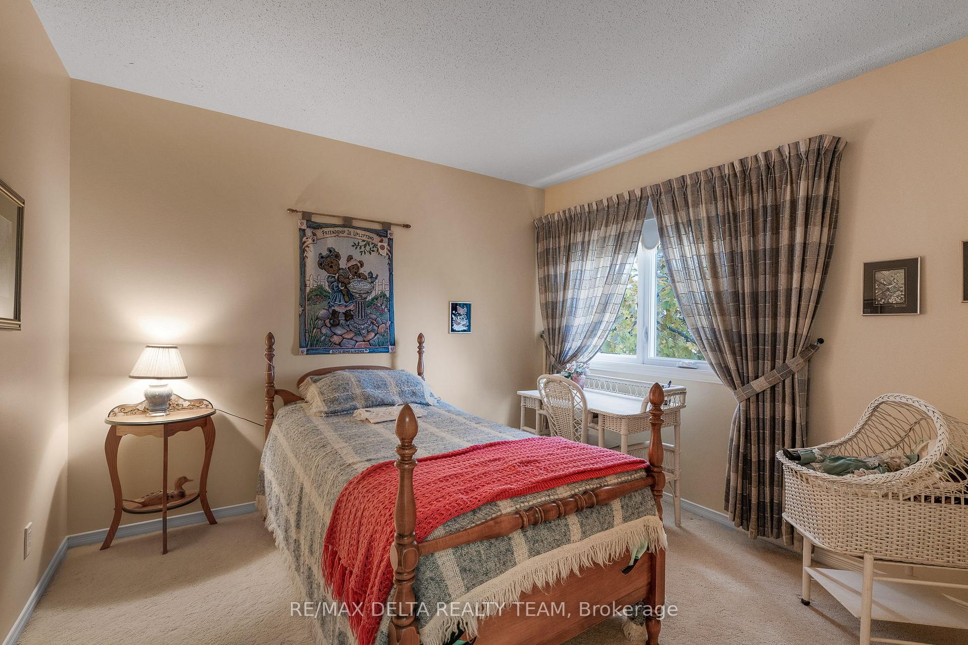 Photo 21 of 745 Hauteview Crescent, Ottawa, Fallingbrook/Ridgemount — HOMEH