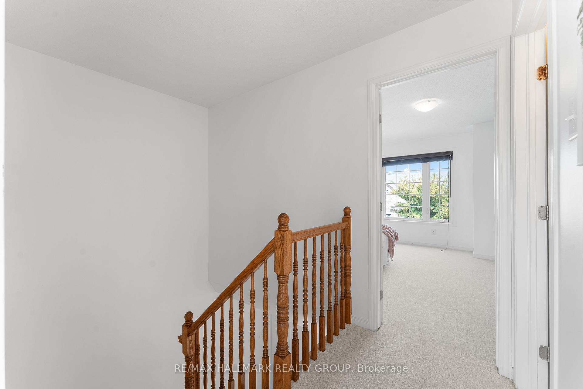 Photo 23 of 216 Rolling Meadow Crescent, Ottawa, Mer Bleue/Bradley Estates/Anderson Park — HOMEH