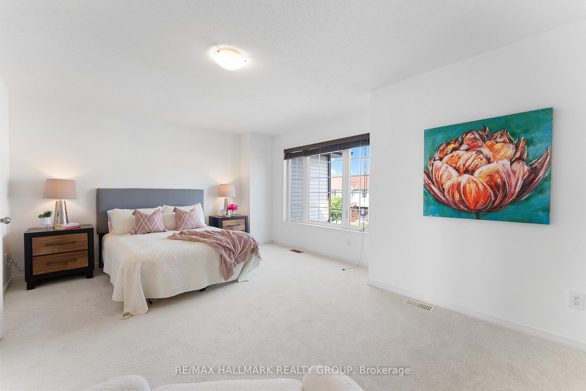 Photo 25 of 216 Rolling Meadow Crescent, Ottawa, Mer Bleue/Bradley Estates/Anderson Park — HOMEH