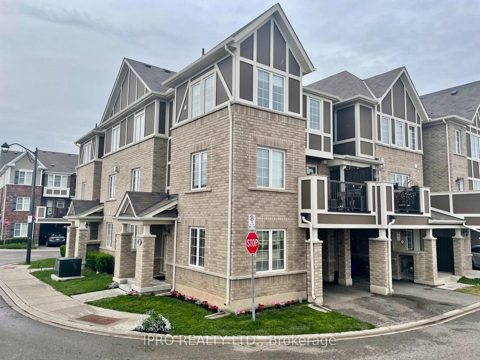 Front of Unit 73, 1222 Rose Way