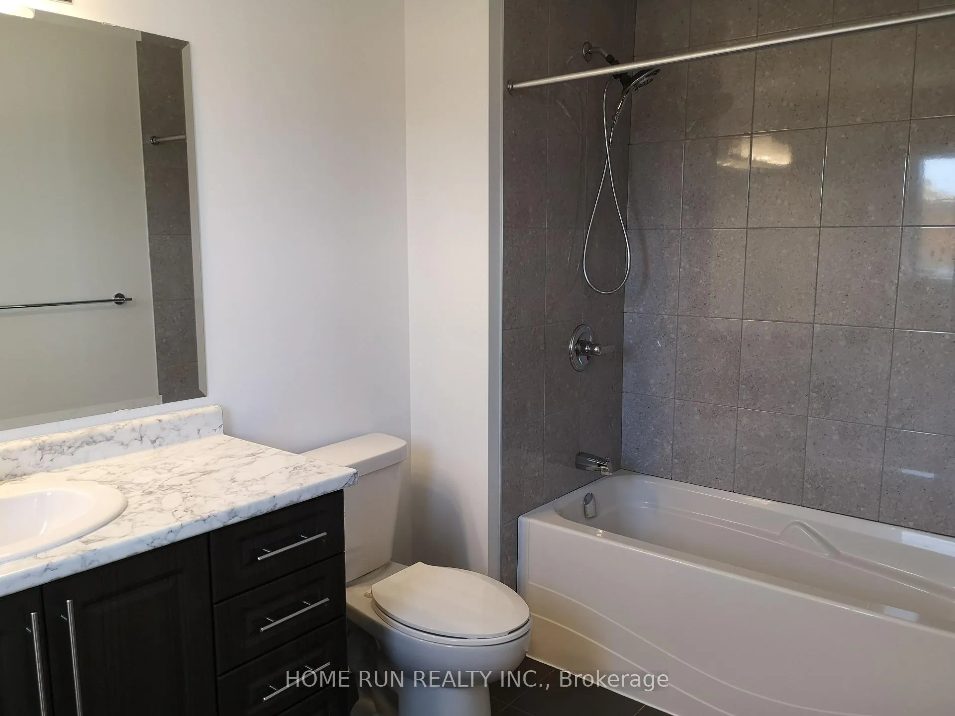 Photo 11 of 127 Gardenpost Terrace, Ottawa, Avalon West — HOMEH