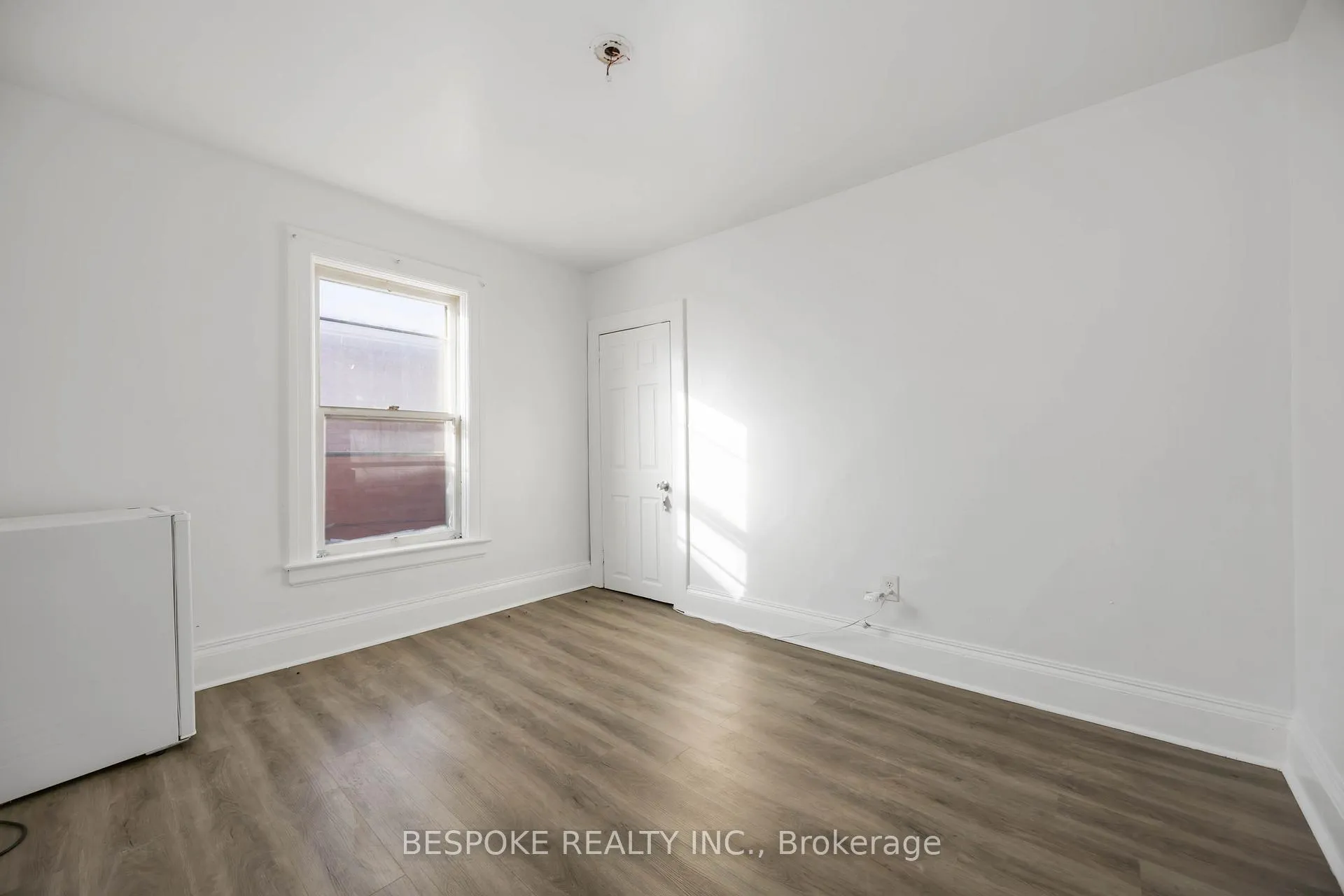 Photo 2 of Unit RM 3, 140 Elgin Street E, Oshawa, O'Neill — HOMEH