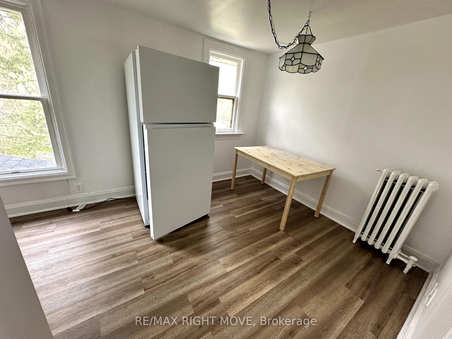 Photo 5 of 96 Neywash Street, Orillia — HOMEH