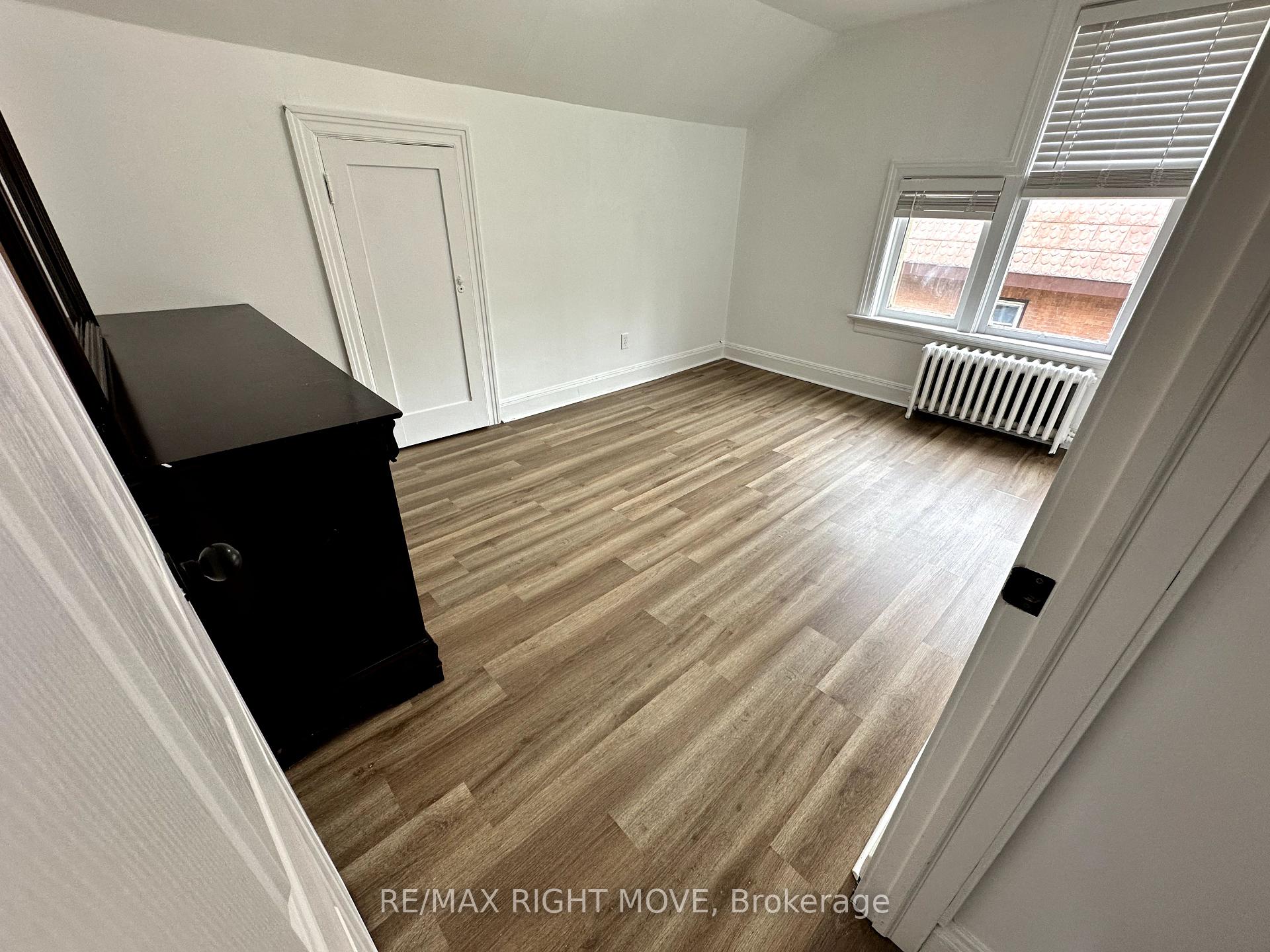Photo 7 of 96 Neywash Street, Orillia — HOMEH