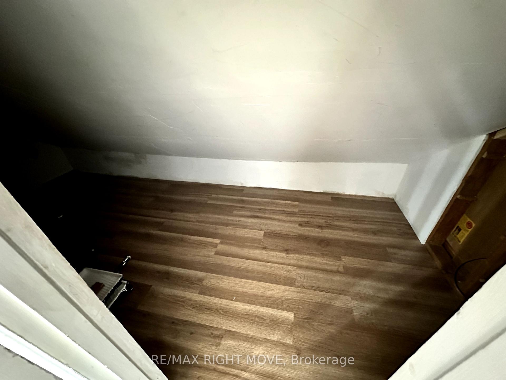 Photo 12 of 96 Neywash Street, Orillia — HOMEH