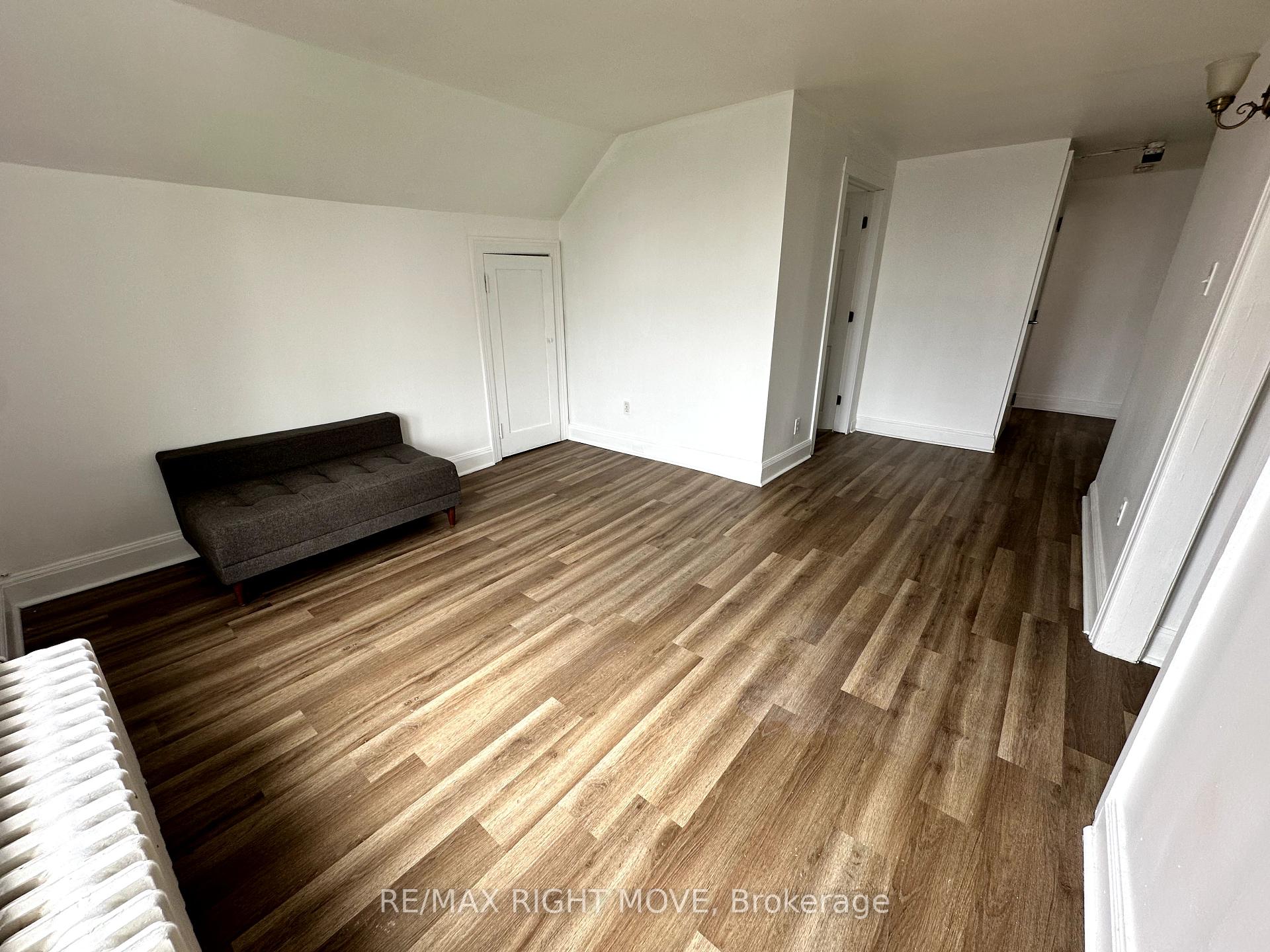 Photo 13 of 96 Neywash Street, Orillia — HOMEH