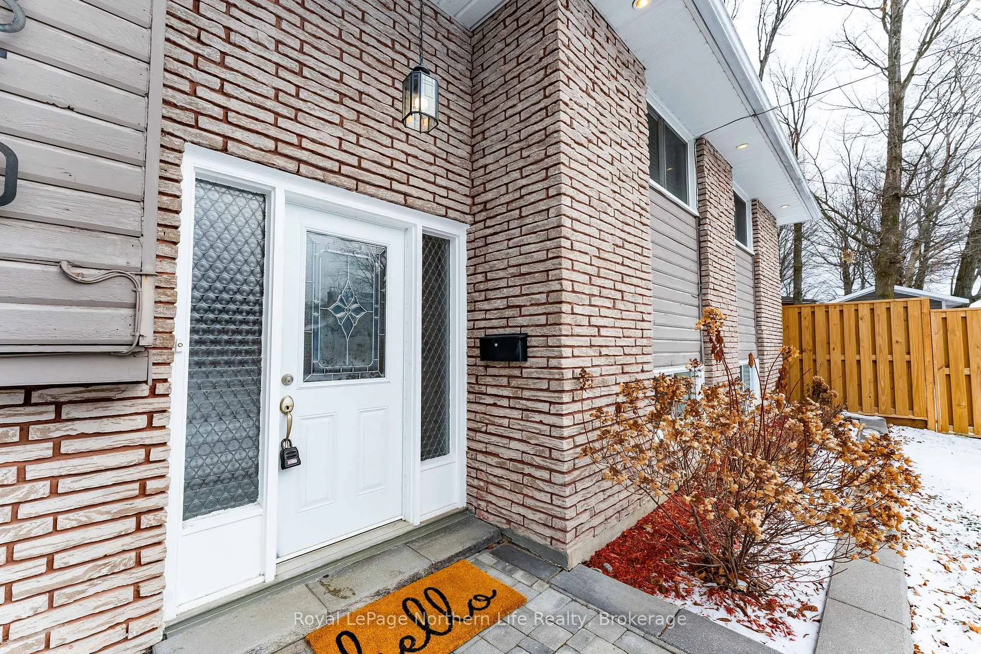 Photo 6 of 310 Surrey Drive, North Bay, Airport — HOMEH