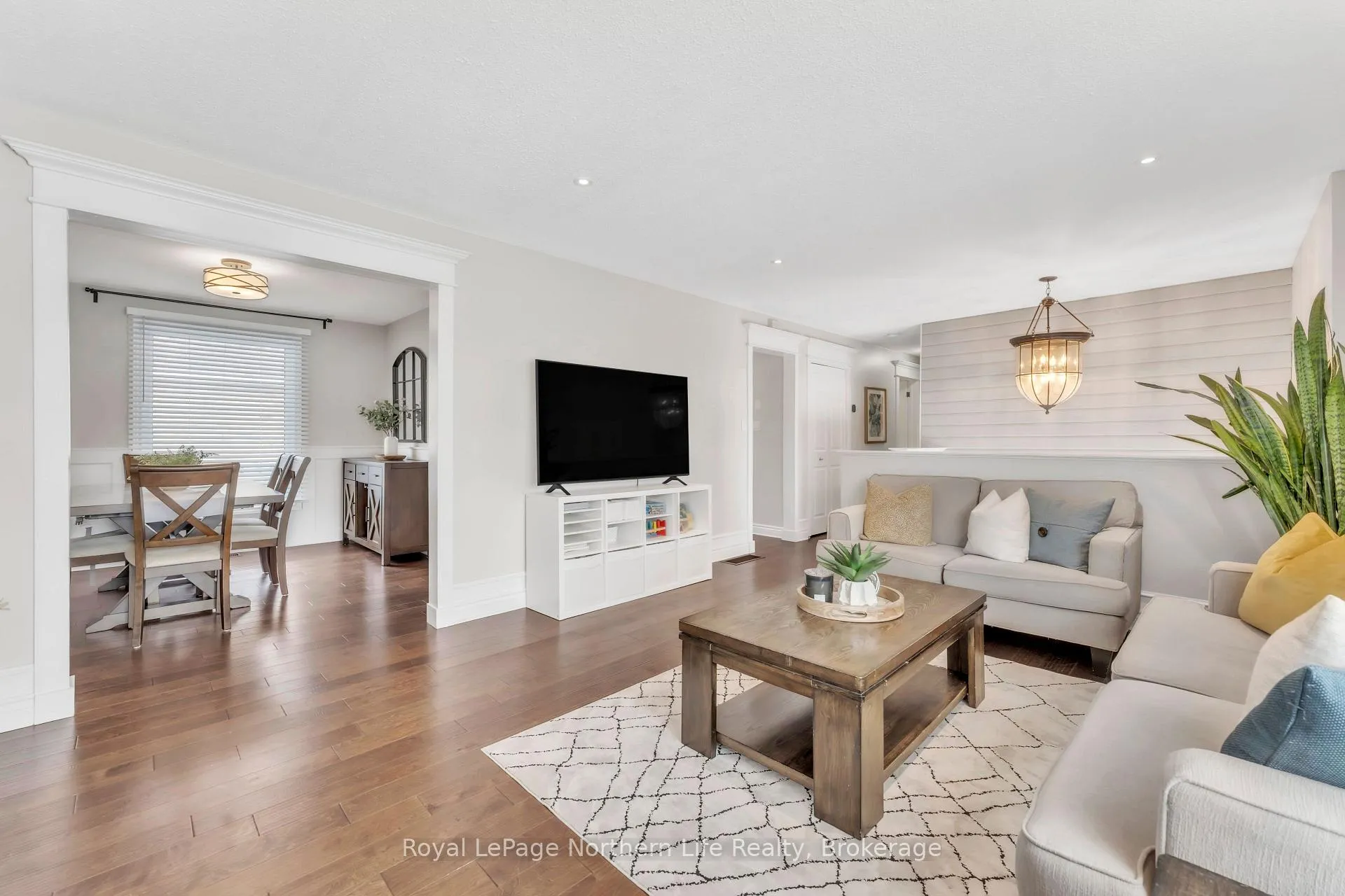 Photo 12 of 310 Surrey Drive, North Bay, Airport — HOMEH