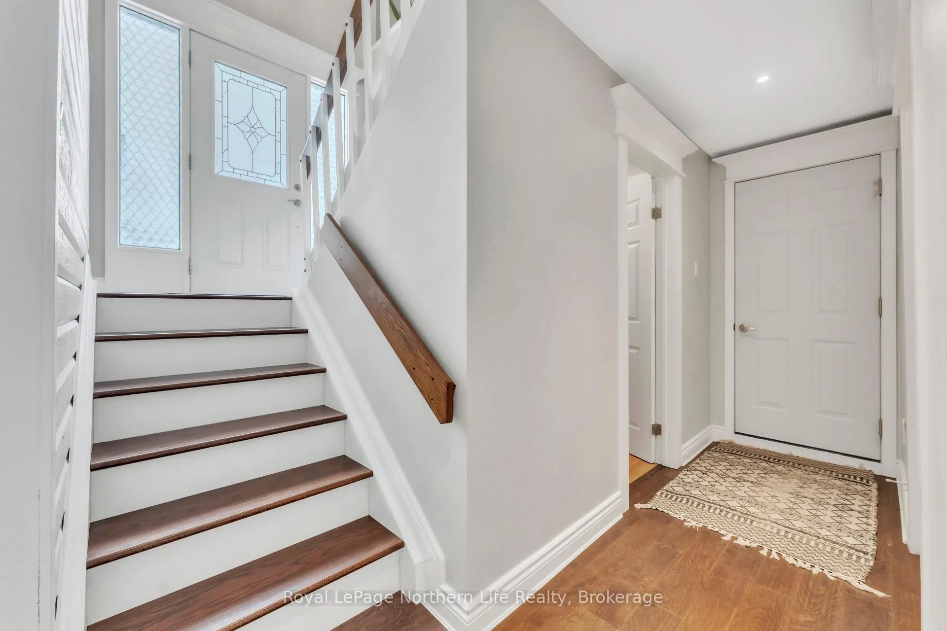 Photo 39 of 310 Surrey Drive, North Bay, Airport — HOMEH