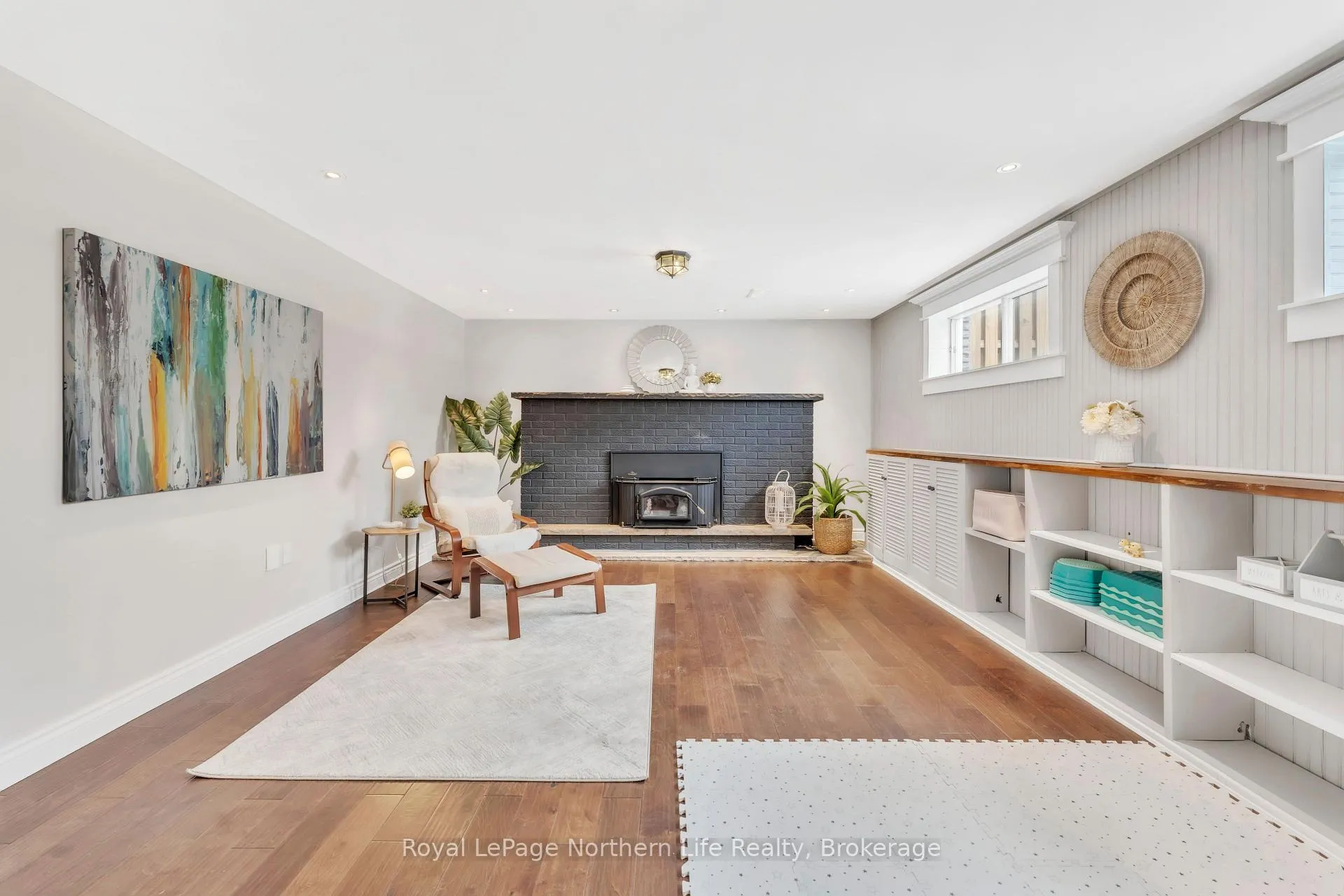 Photo 44 of 310 Surrey Drive, North Bay, Airport — HOMEH
