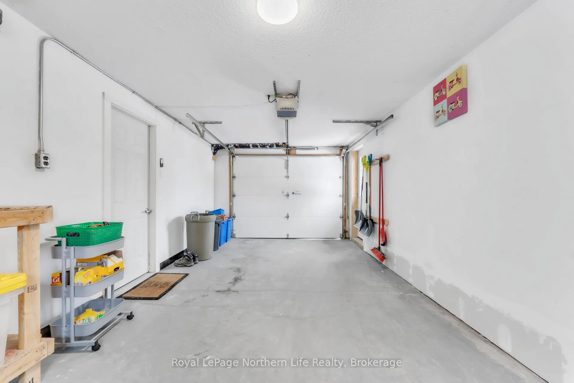 Photo 60 of 310 Surrey Drive, North Bay, Airport — HOMEH