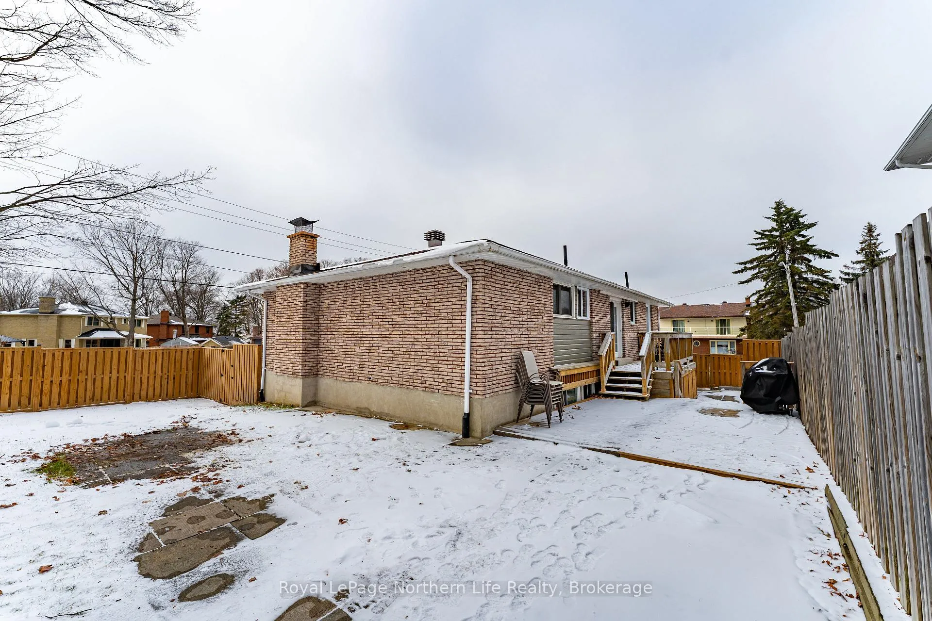 Photo 68 of 310 Surrey Drive, North Bay, Airport — HOMEH