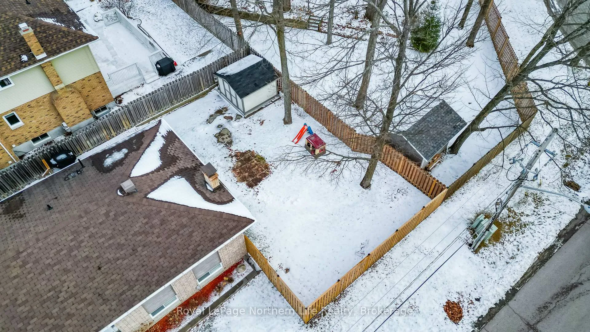 Photo 69 of 310 Surrey Drive, North Bay, Airport — HOMEH