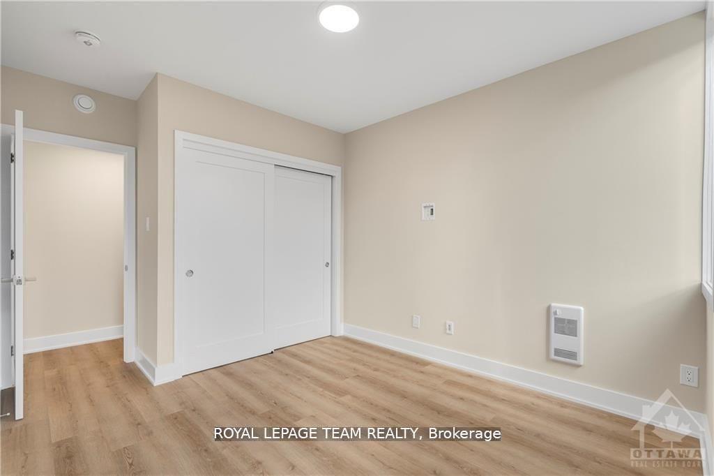 Photo 12 of Unit 6, 352 Lyon Street N, Ottawa, Ottawa Centre — HOMEH