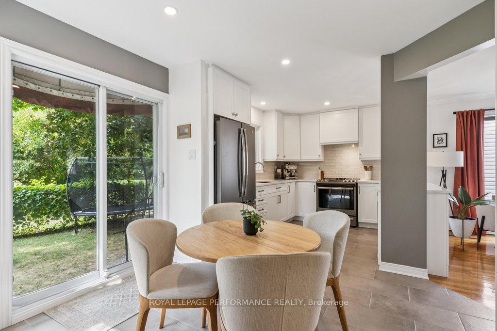 Photo 6 of 6410 Bernice Court, Ottawa, Convent Glen North — HOMEH