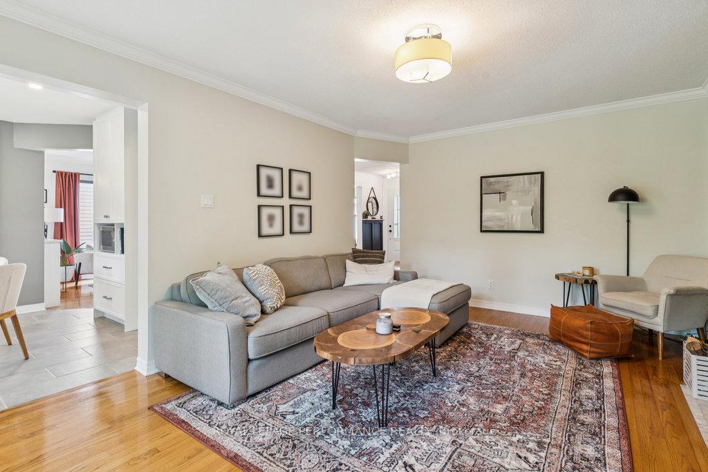 Photo 13 of 6410 Bernice Court, Ottawa, Convent Glen North — HOMEH