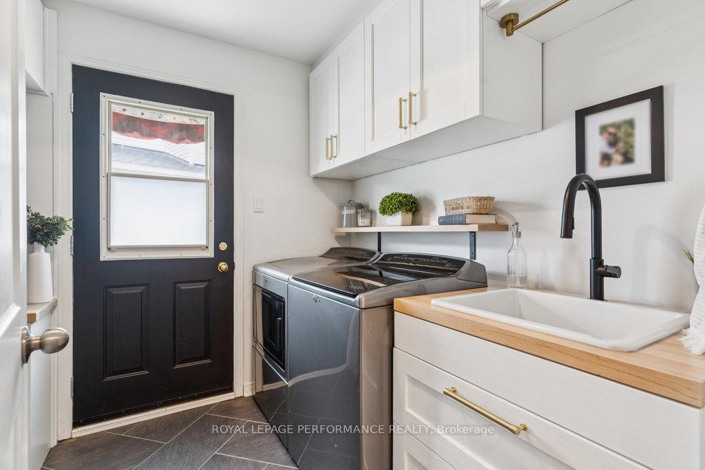 Photo 15 of 6410 Bernice Court, Ottawa, Convent Glen North — HOMEH