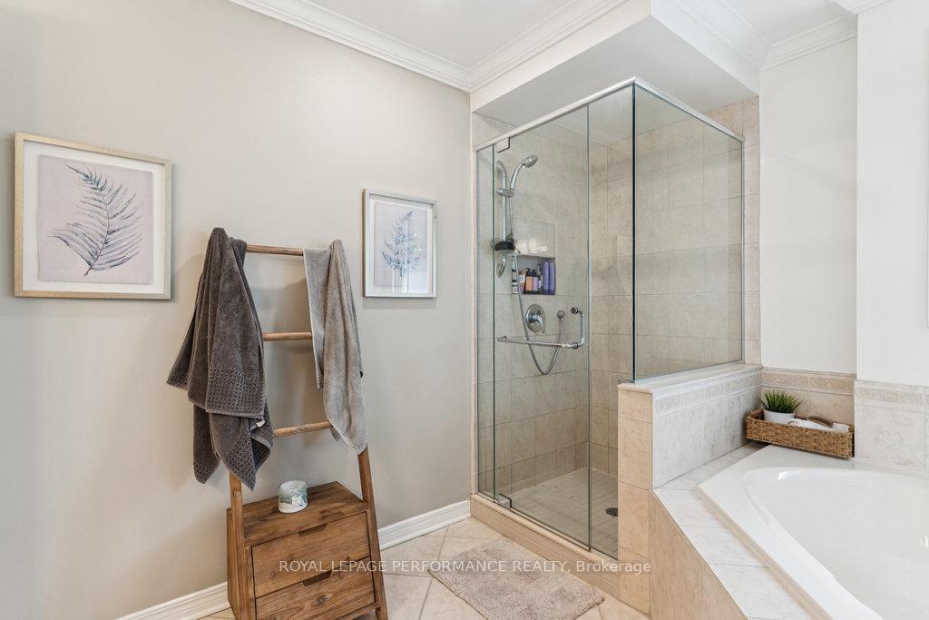 Photo 18 of 6410 Bernice Court, Ottawa, Convent Glen North — HOMEH
