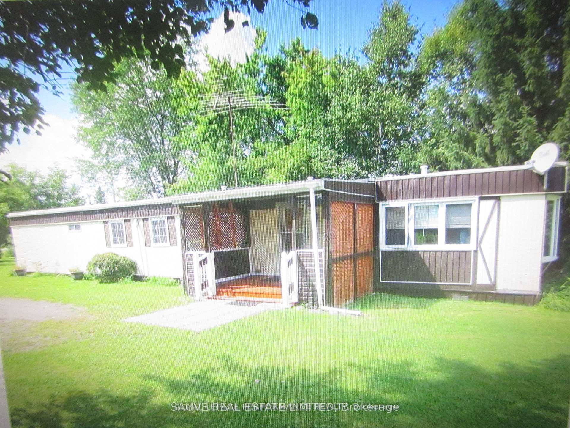 Photo 1 of 3807 Joann Street, North Glengarry, North Glengarry (Kenyon) Twp — HOMEH