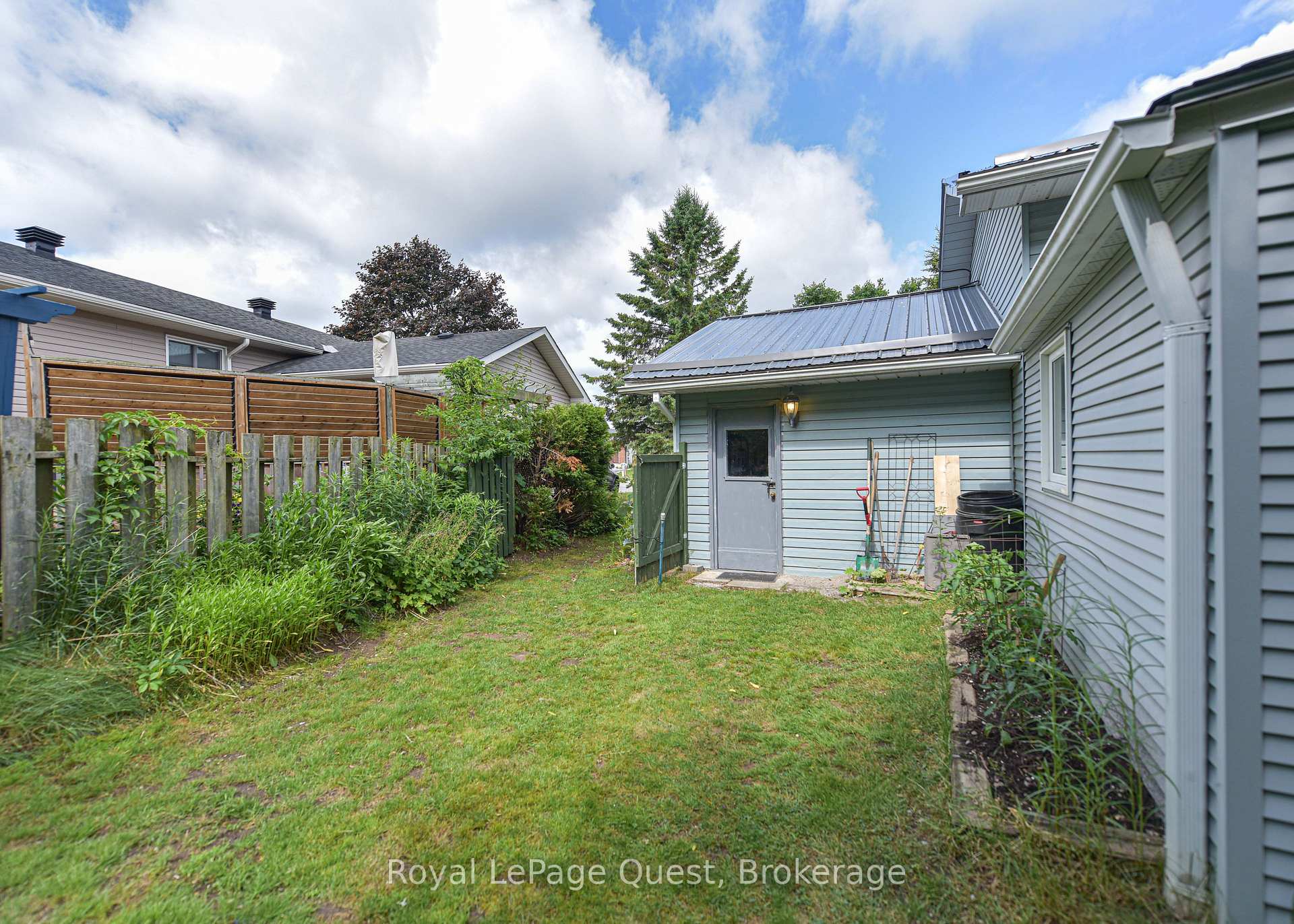 Photo 8 of 9 Dancy Drive, Orillia — HOMEH