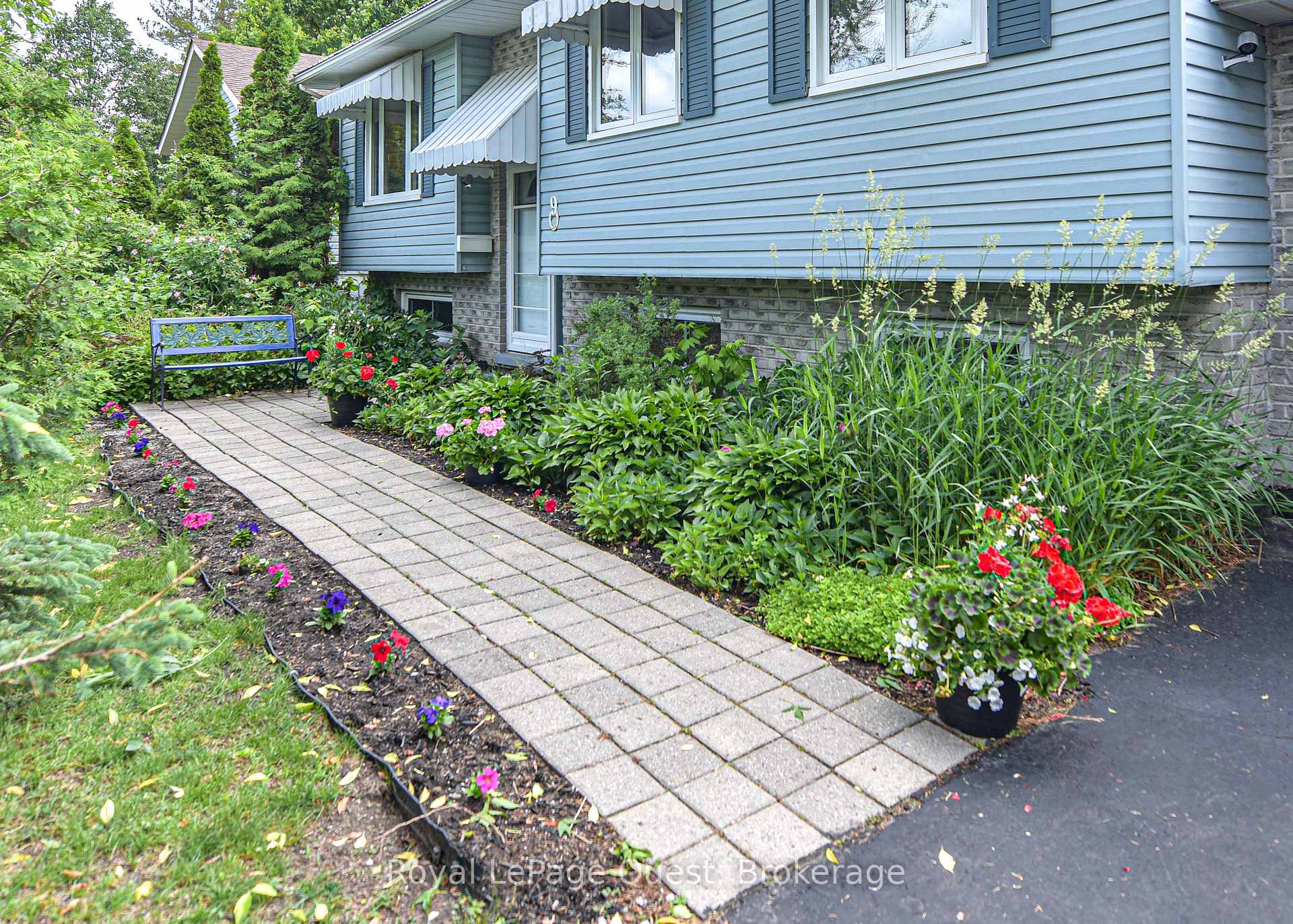 Photo 9 of 9 Dancy Drive, Orillia — HOMEH