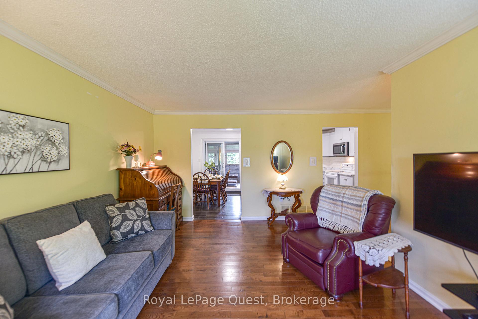 Photo 14 of 9 Dancy Drive, Orillia — HOMEH