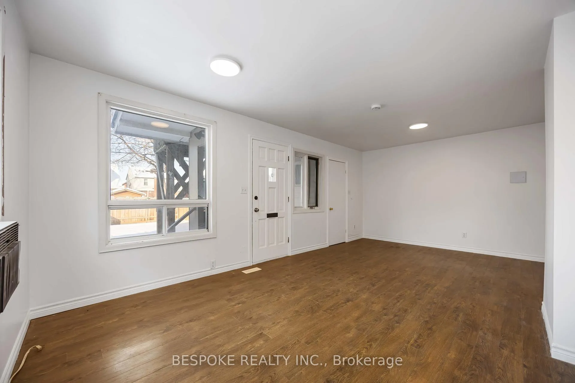 Photo 3 of Unit RM 6, 140 Elgin Street E, Oshawa, O'Neill — HOMEH